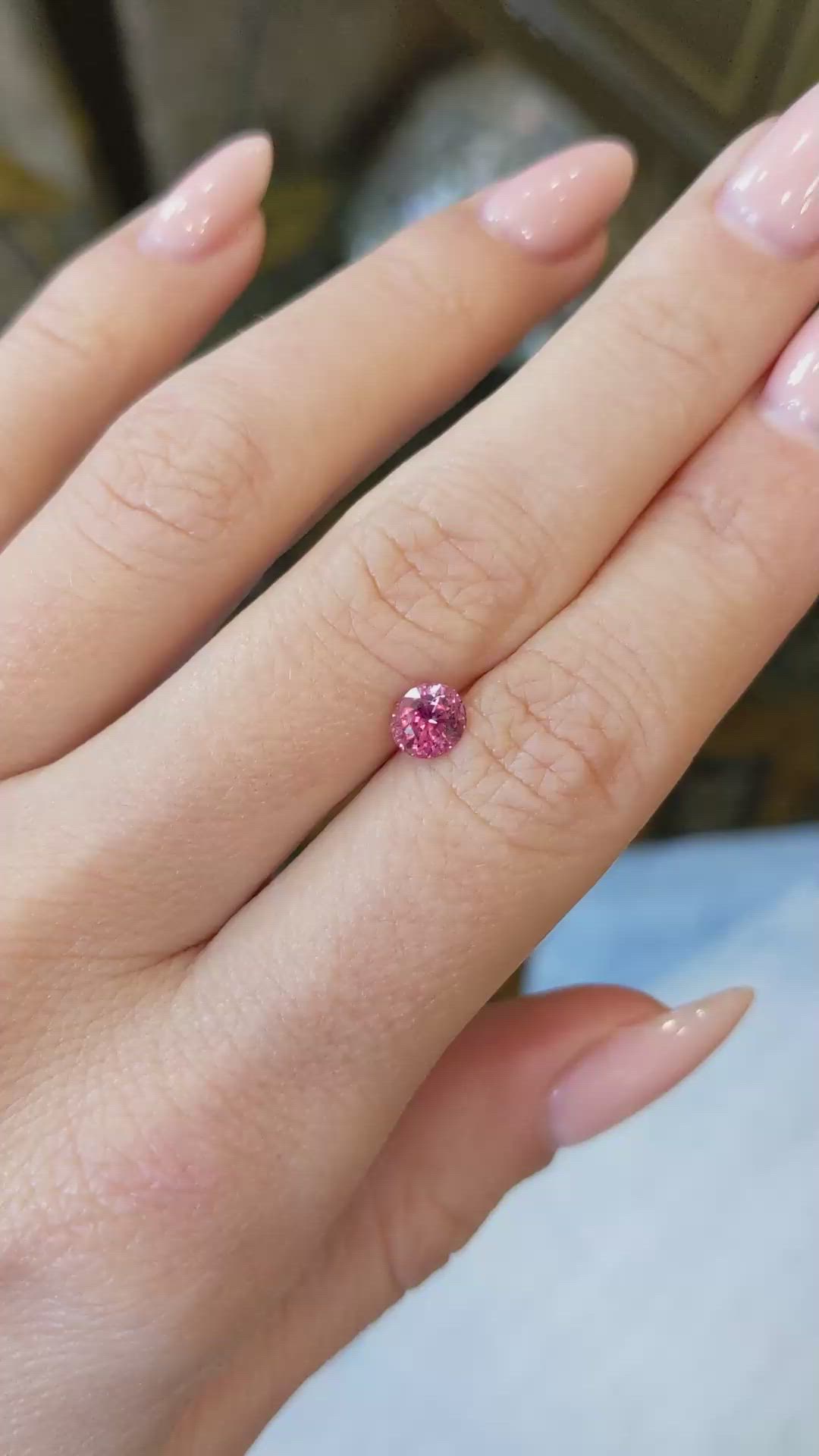 0.87 Ct. Padparadscha Sapphire from Ceylon (Sri Lanka) Size Video