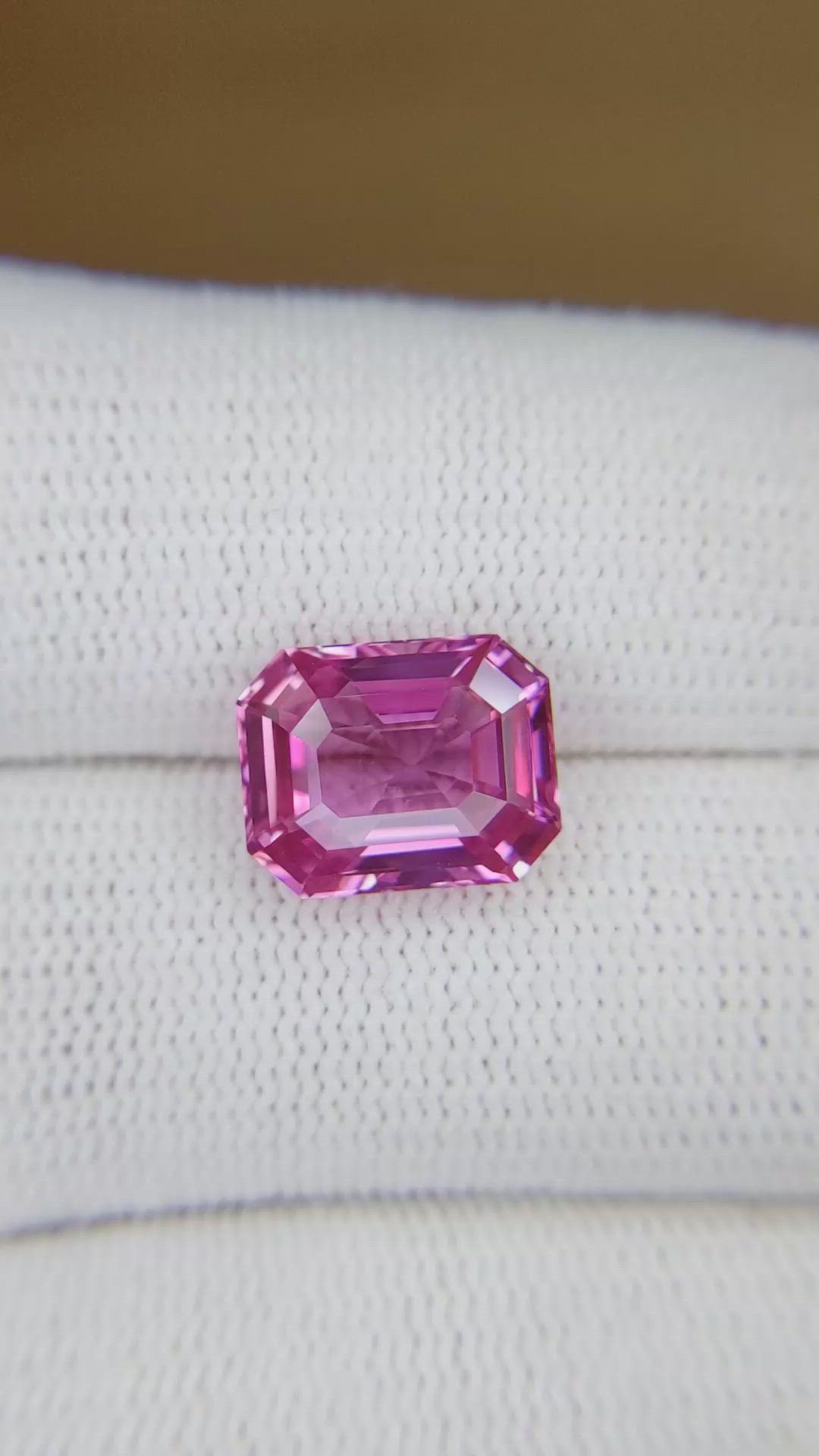 6.27 Ct. Pink Sapphire from Ceylon (Sri Lanka) Size Video