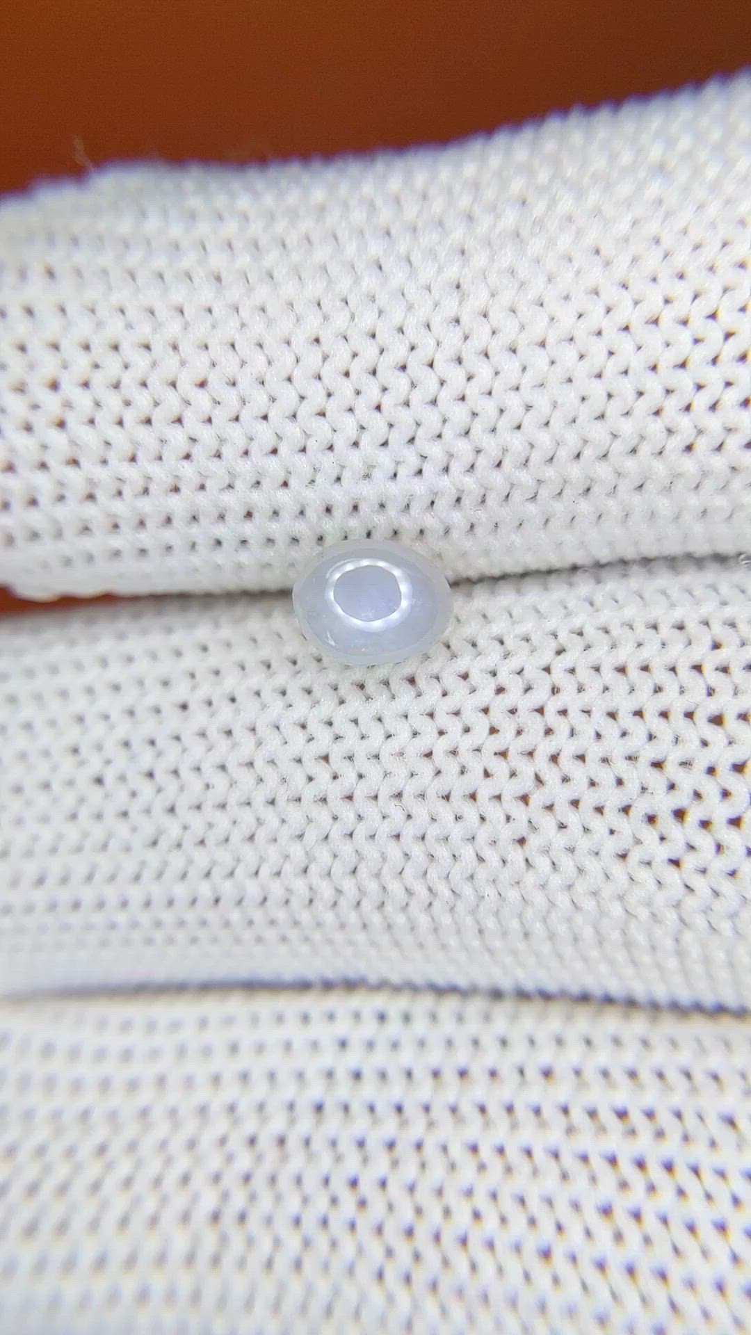 1.32 Ct. Blue Star Sapphire from Ceylon (Sri Lanka) Size Video