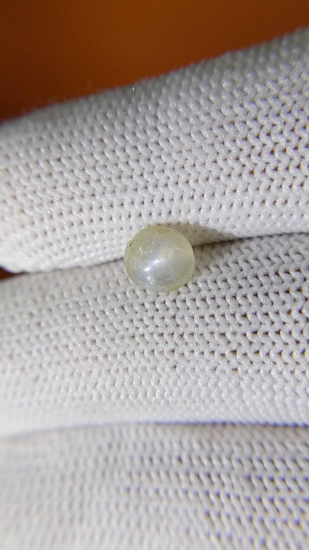 1.52 Ct. Yellow Star Sapphire from Ceylon (Sri Lanka) Size Video