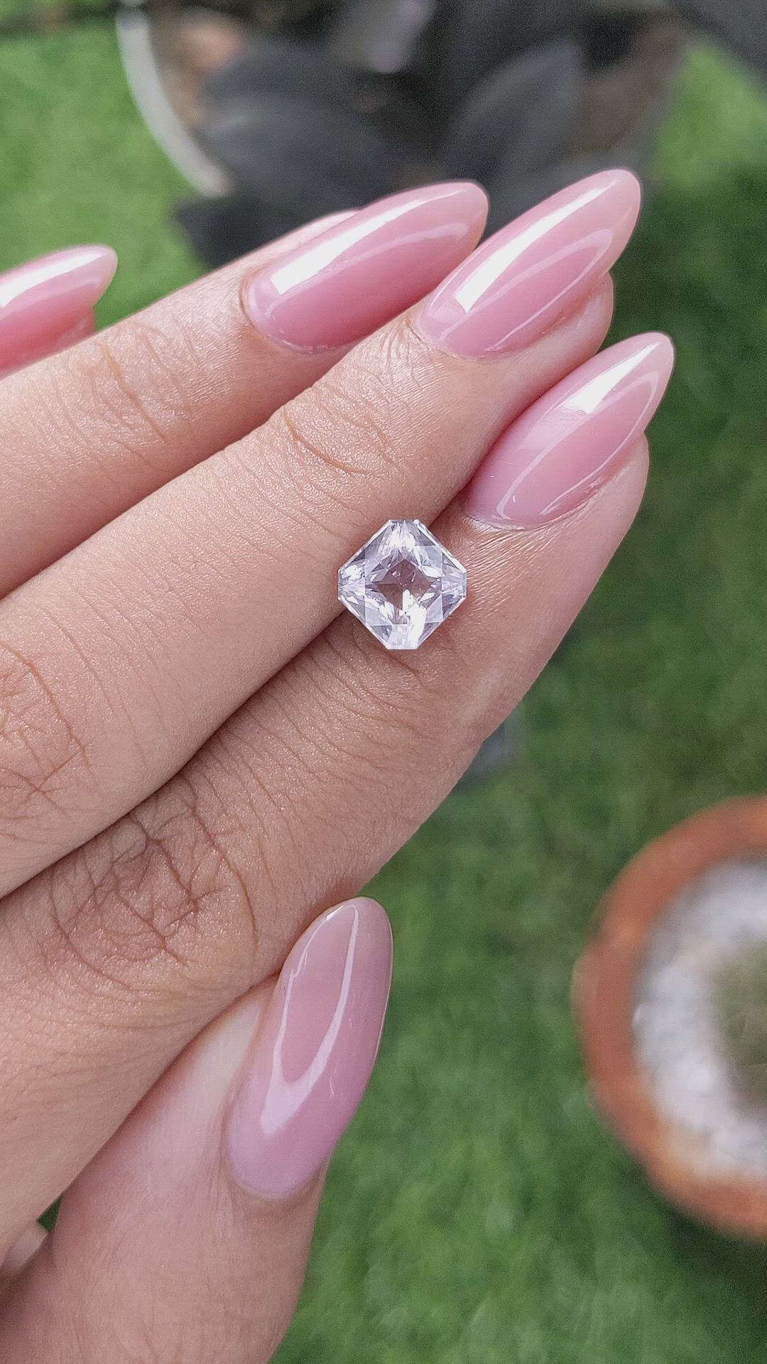 2.01 Ct. White Sapphire from Ceylon (Sri Lanka) Size Video