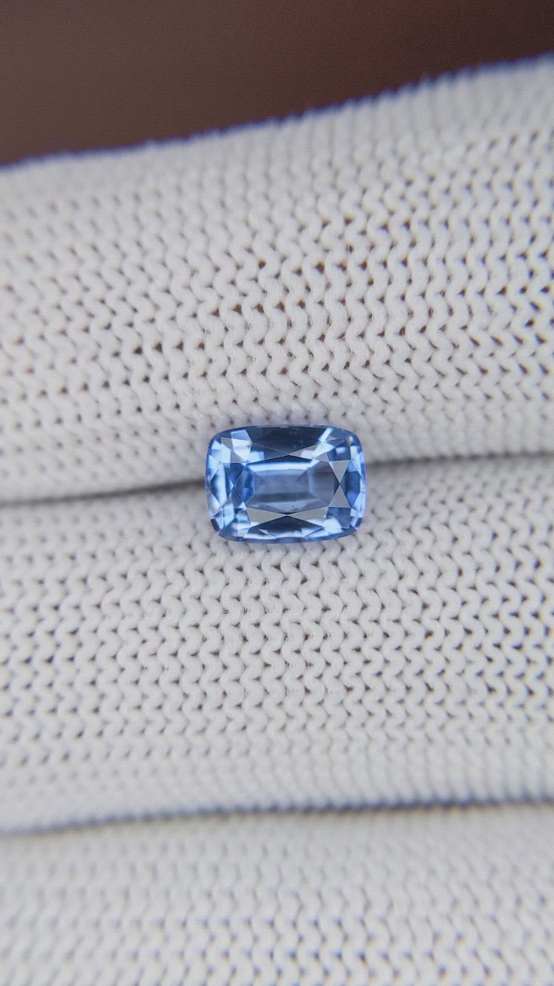 1.78 Ct. Blue Sapphire from Ceylon (Sri Lanka) Size Video