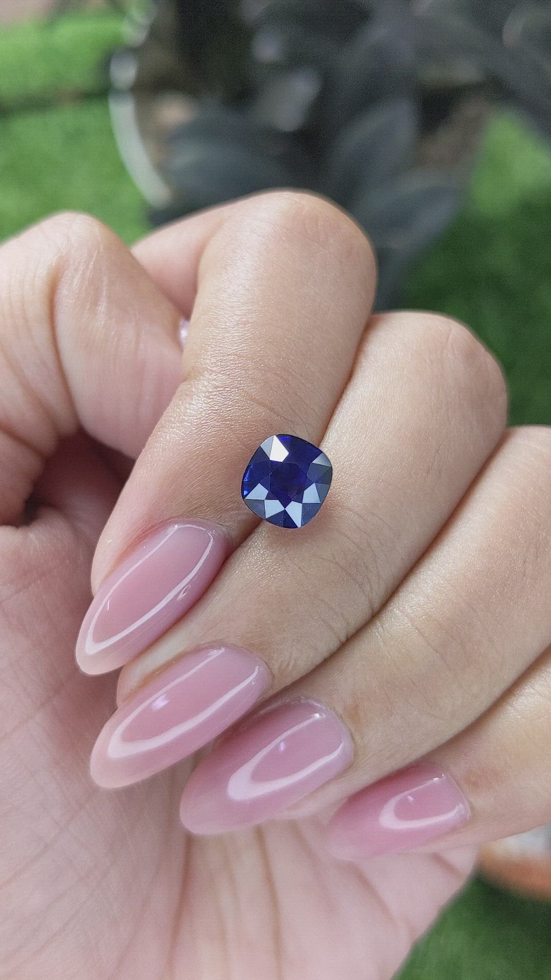 2.52 Ct. Blue Sapphire from Ceylon (Sri Lanka) Size Video