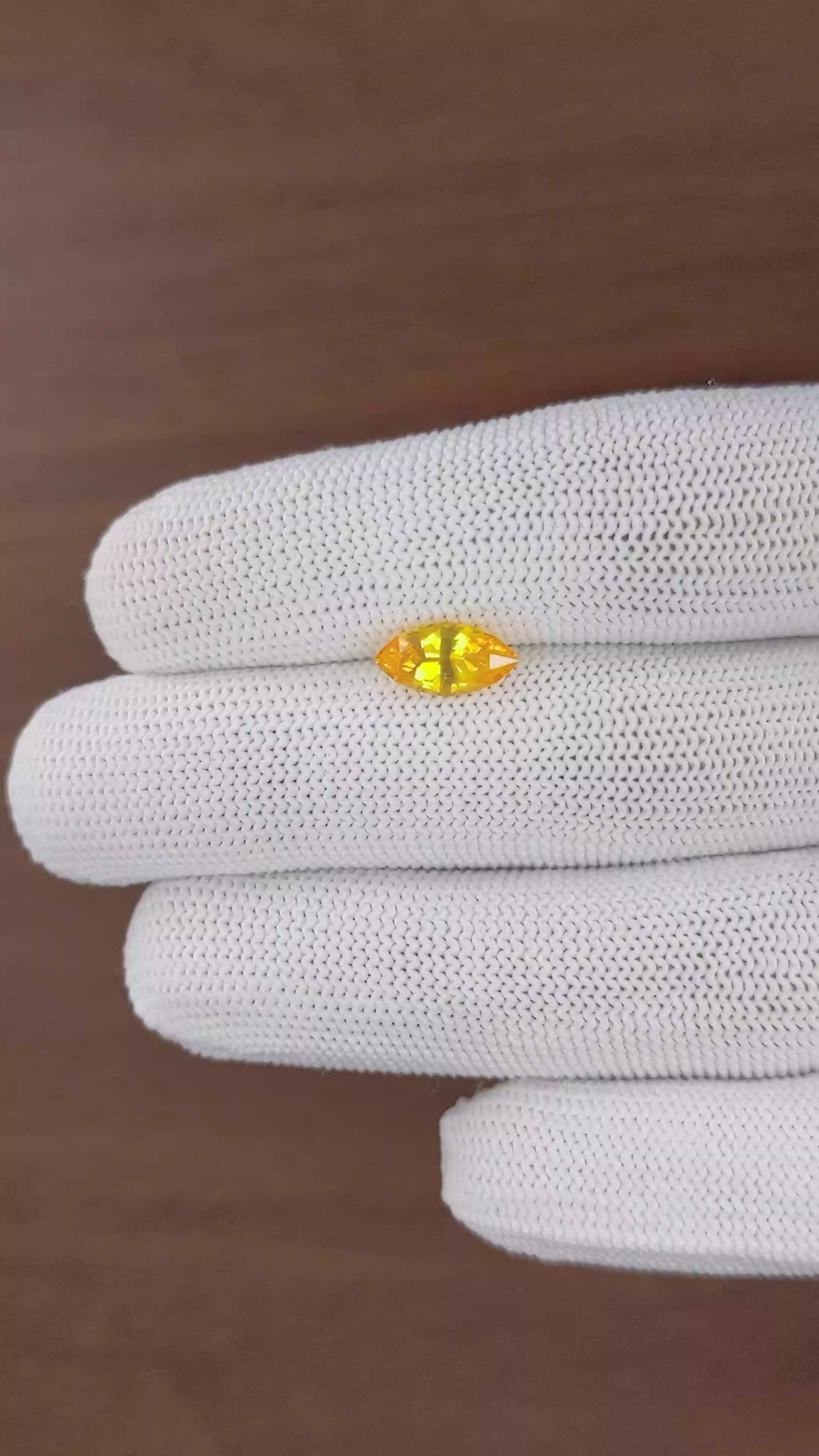 2.03 Ct. Orangish Yellow Sapphire from Ceylon (Sri Lanka) Size Video