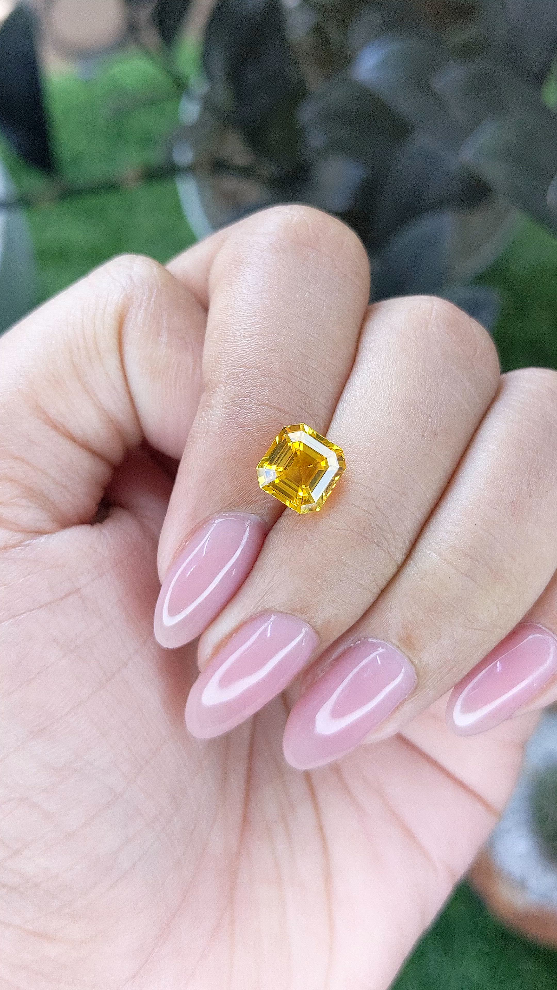 3.05 Ct. Yellow Sapphire from Ceylon (Sri Lanka) Size Video