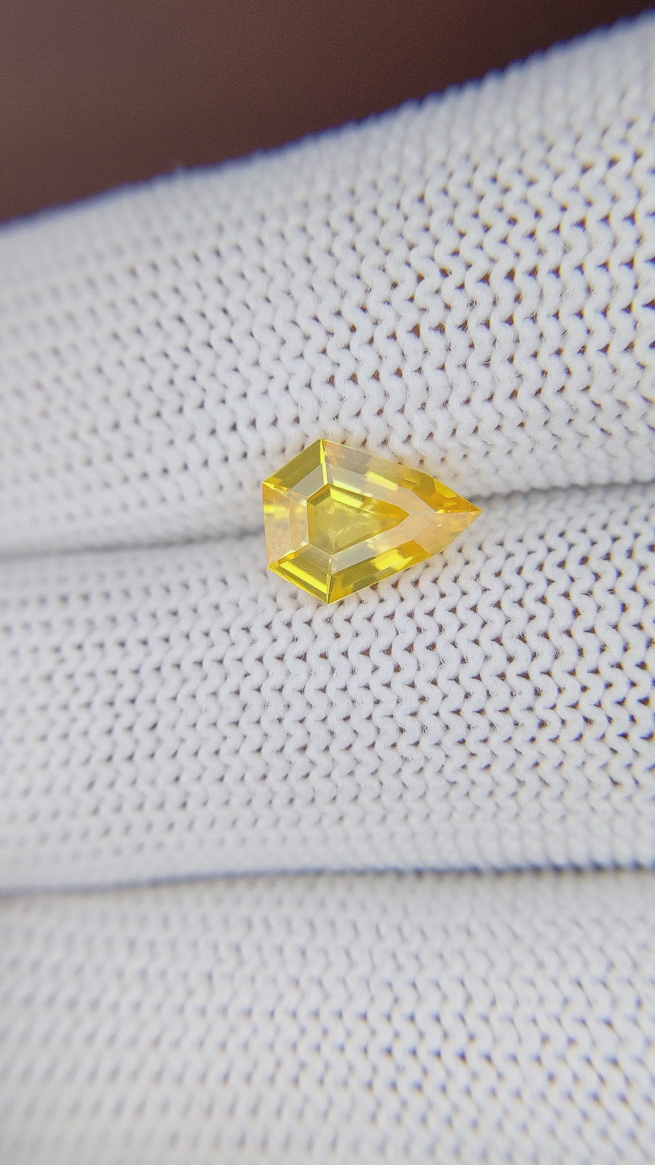 1.56 Ct. Yellow Sapphire from Ceylon (Sri Lanka) Size Video