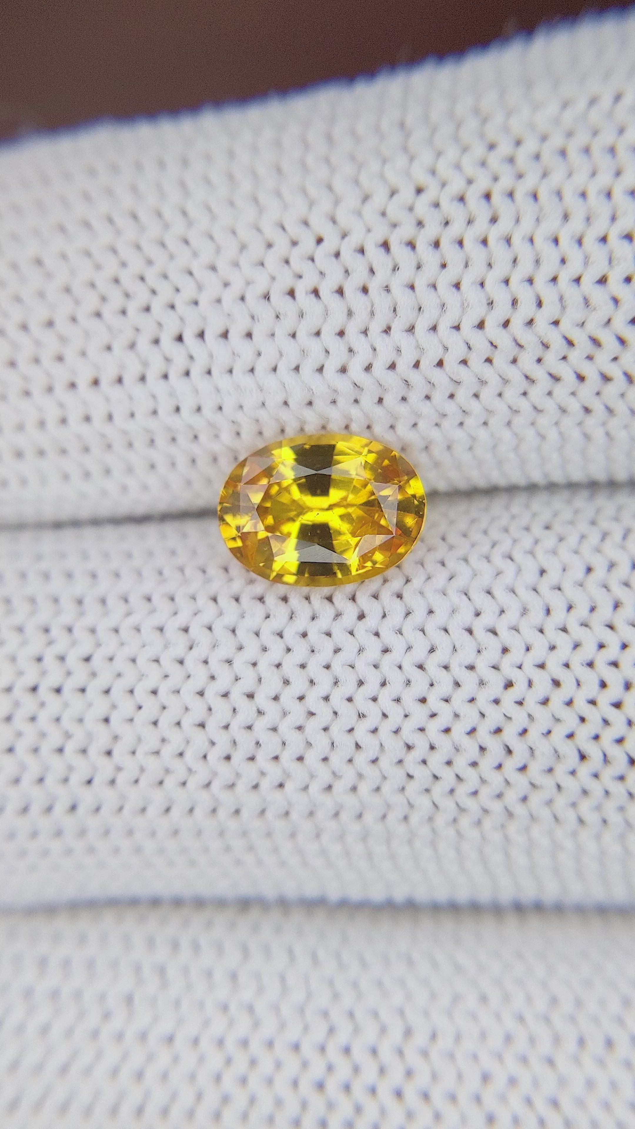 1.83 Ct. Orangish Yellow Sapphire from Ceylon (Sri Lanka) Size Video