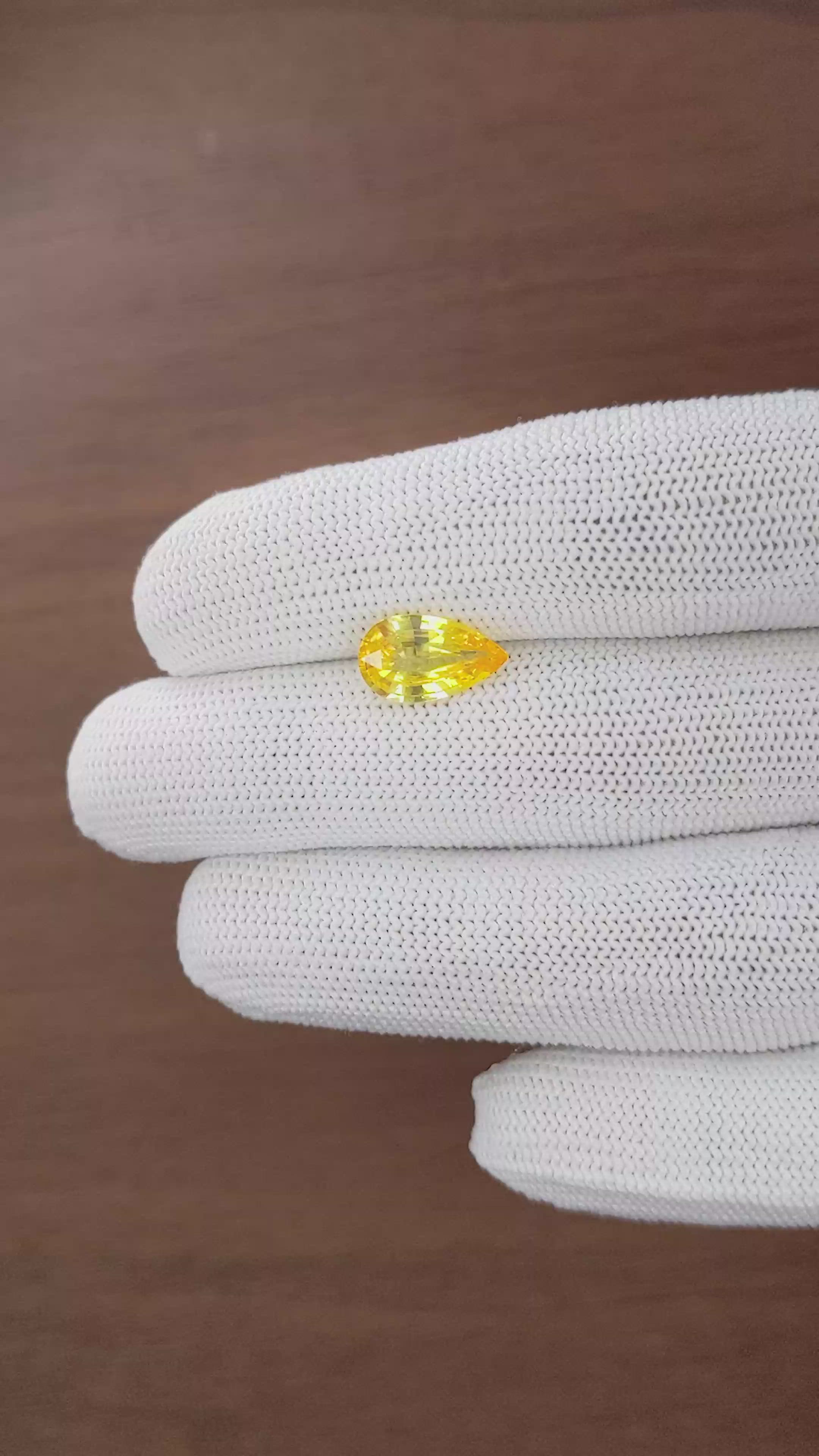 2.99 Ct. Yellow Sapphire from Ceylon (Sri Lanka) Size Video