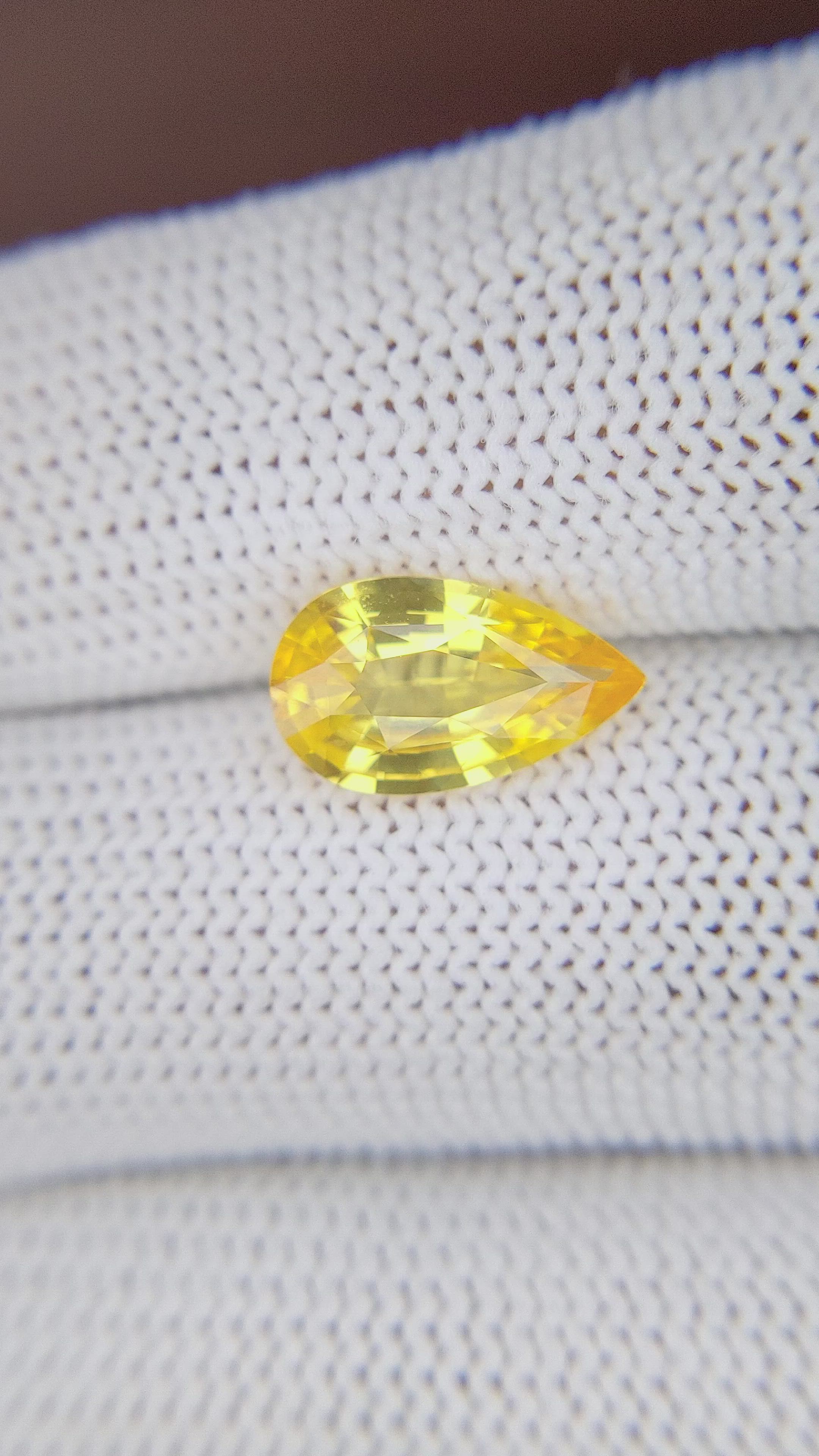 2.99 Ct. Yellow Sapphire from Ceylon (Sri Lanka) Size Video