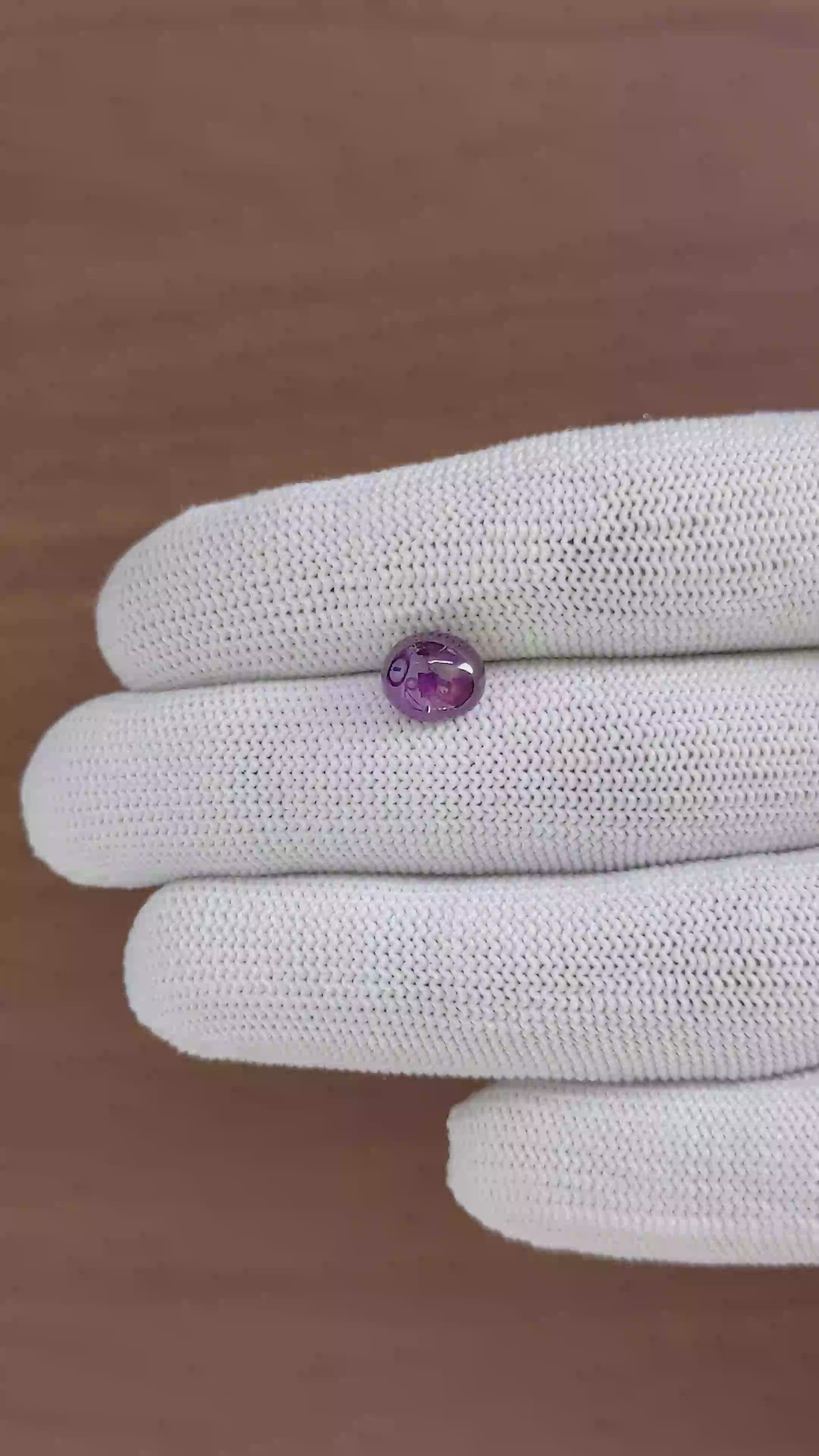 8.88 Ct. Purple Star Sapphire from Ceylon (Sri Lanka) Size Video