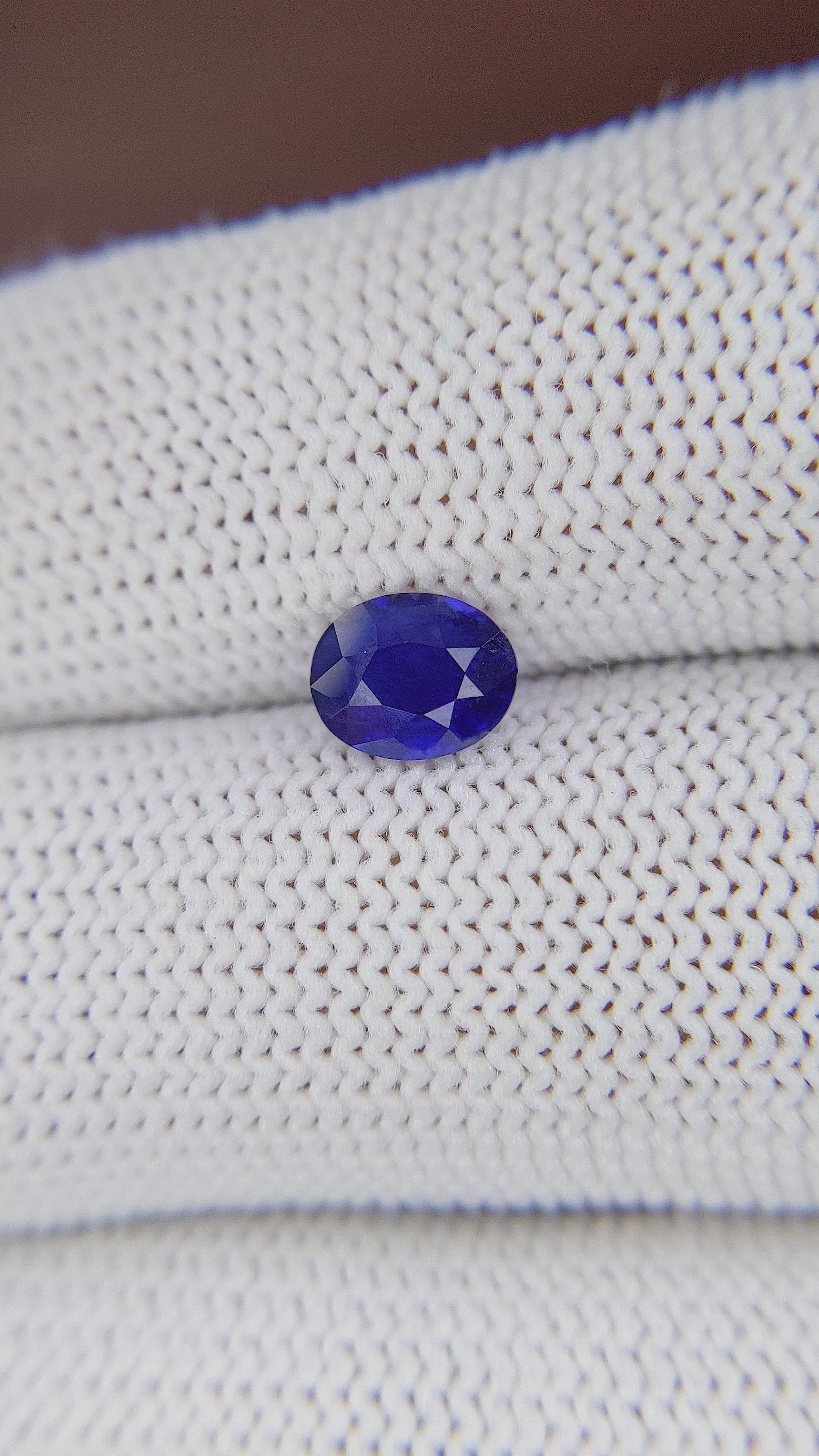 1.09 Ct. Blue Sapphire from Madagascar Size Video