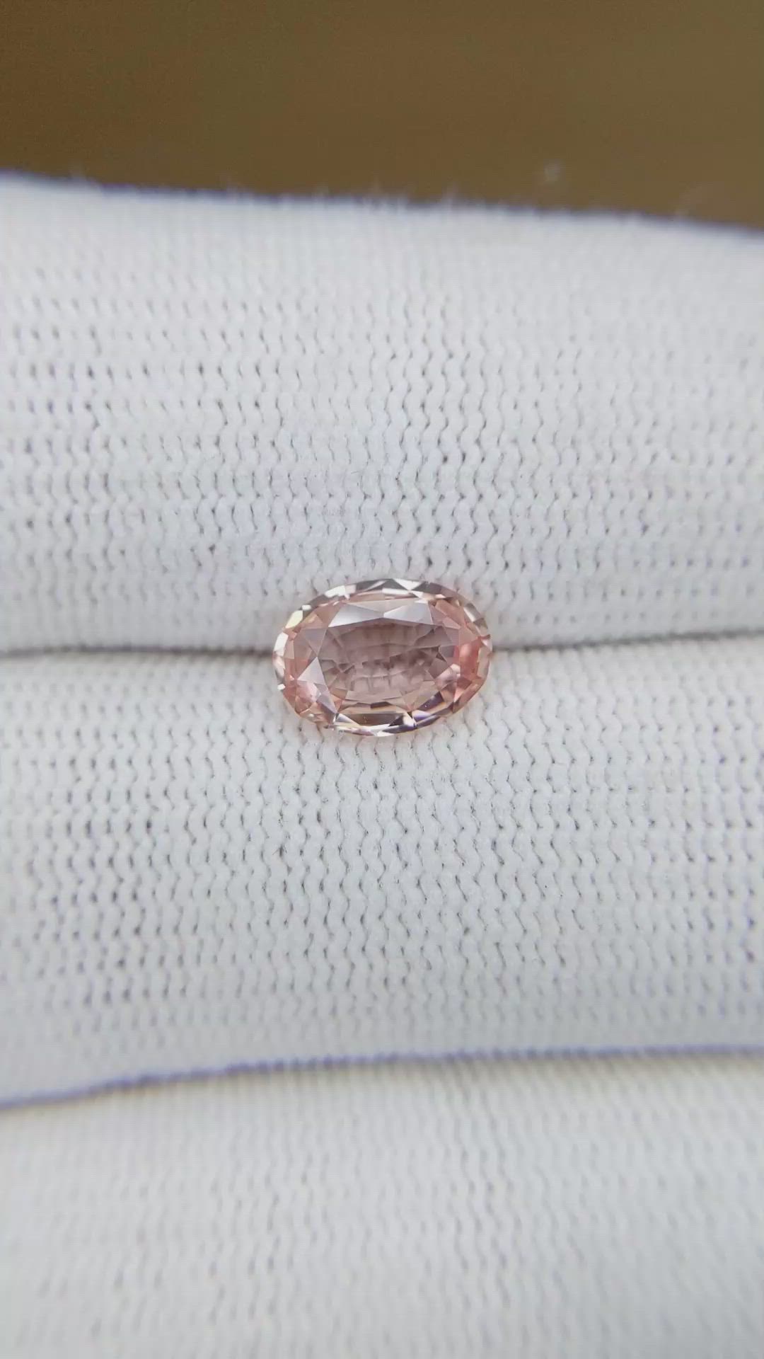 1.36 Ct. Padparadscha Sapphire from Ceylon (Sri Lanka) Size Video