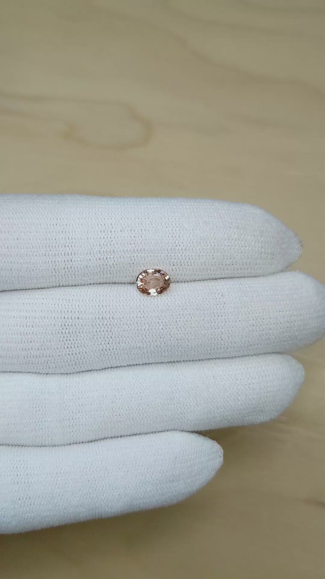 1.18 Ct. Padparadscha Sapphire from Ceylon (Sri Lanka) Size Video