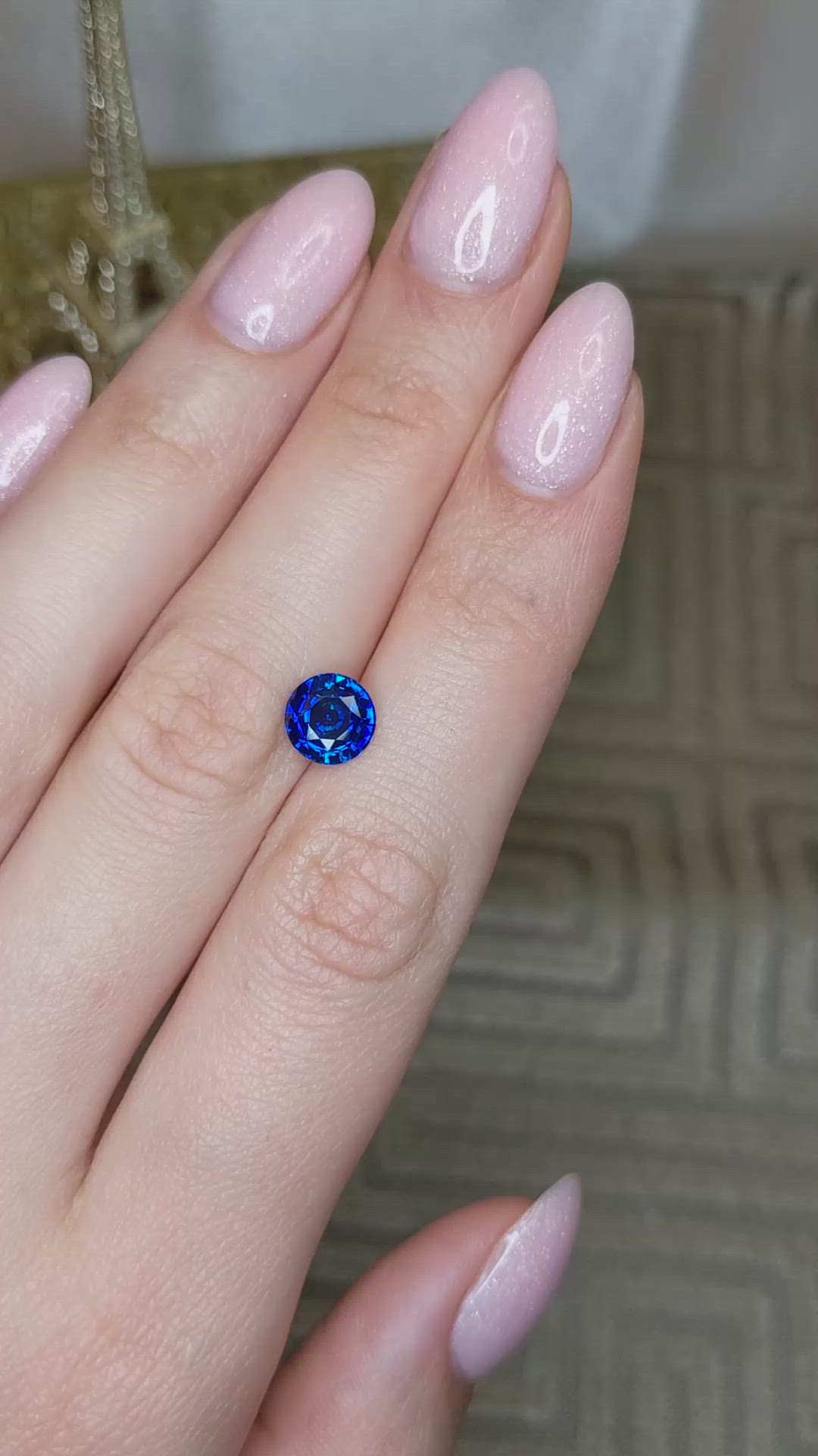 2.10 Ct. Blue Sapphire from Ceylon (Sri Lanka) Size Video