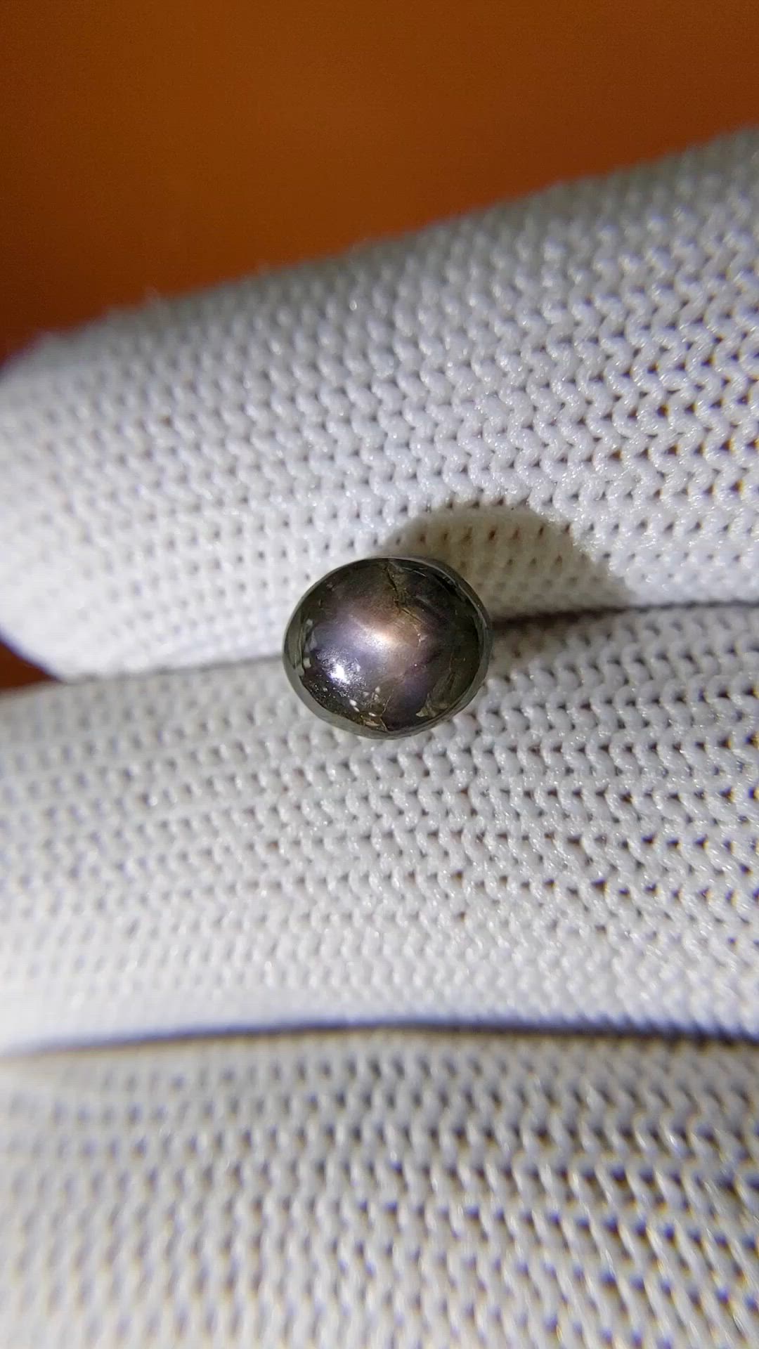 3.86 Ct. Grey Star Sapphire from Ceylon (Sri Lanka) Size Video