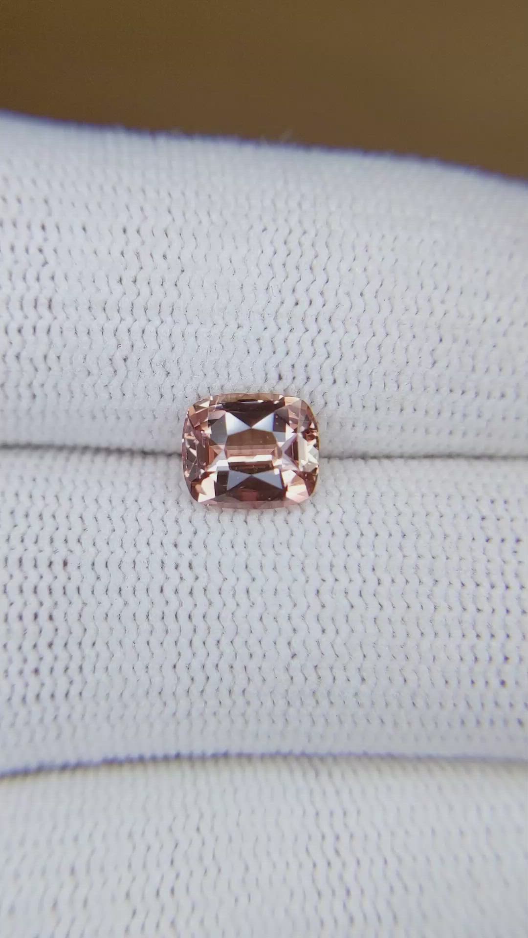 1.84 Ct. Padparadscha Sapphire from Ceylon (Sri Lanka) Size Video