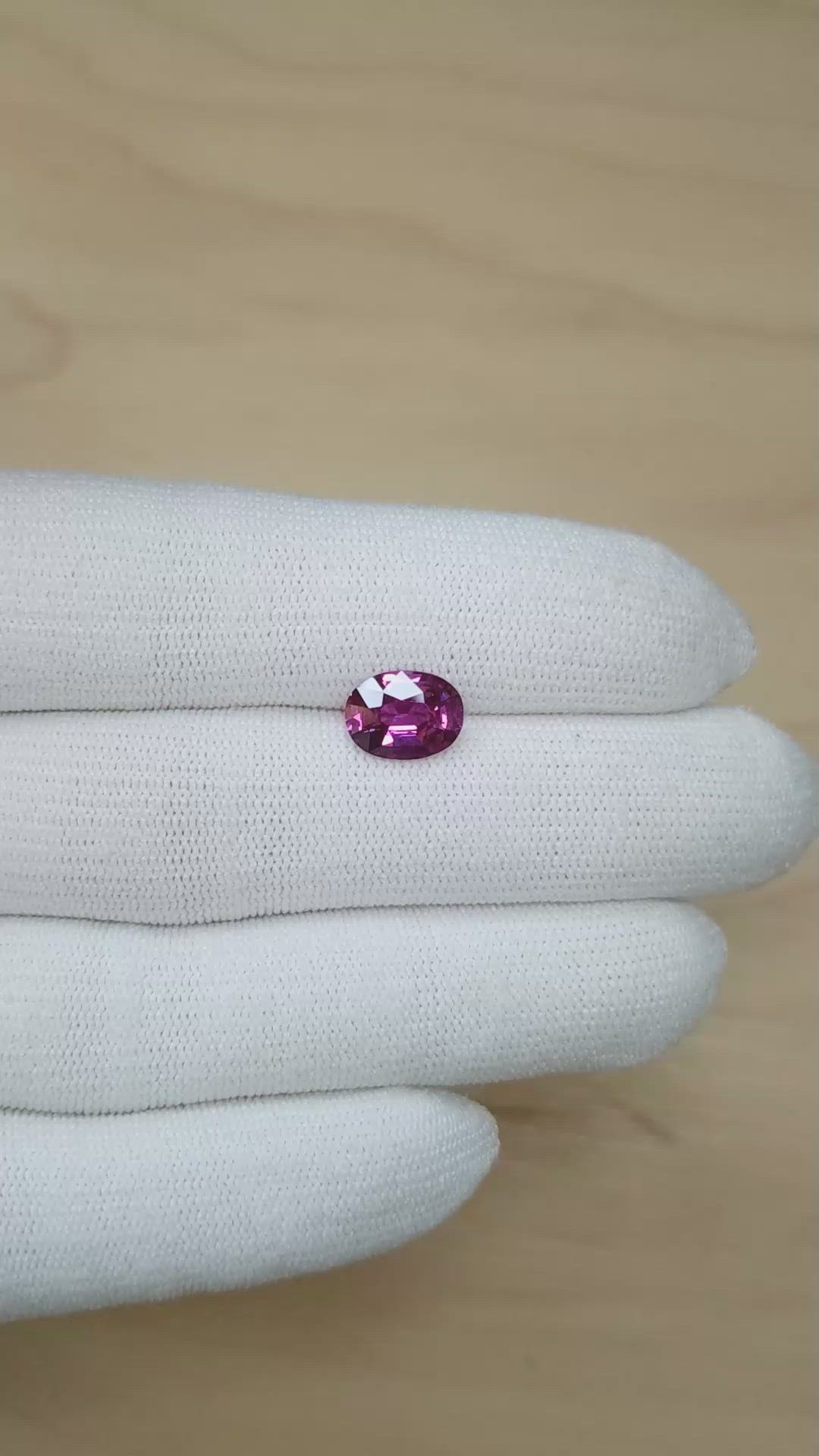 3.02 Ct. Pinkish Purple Sapphire from Ceylon (Sri Lanka) Size Video