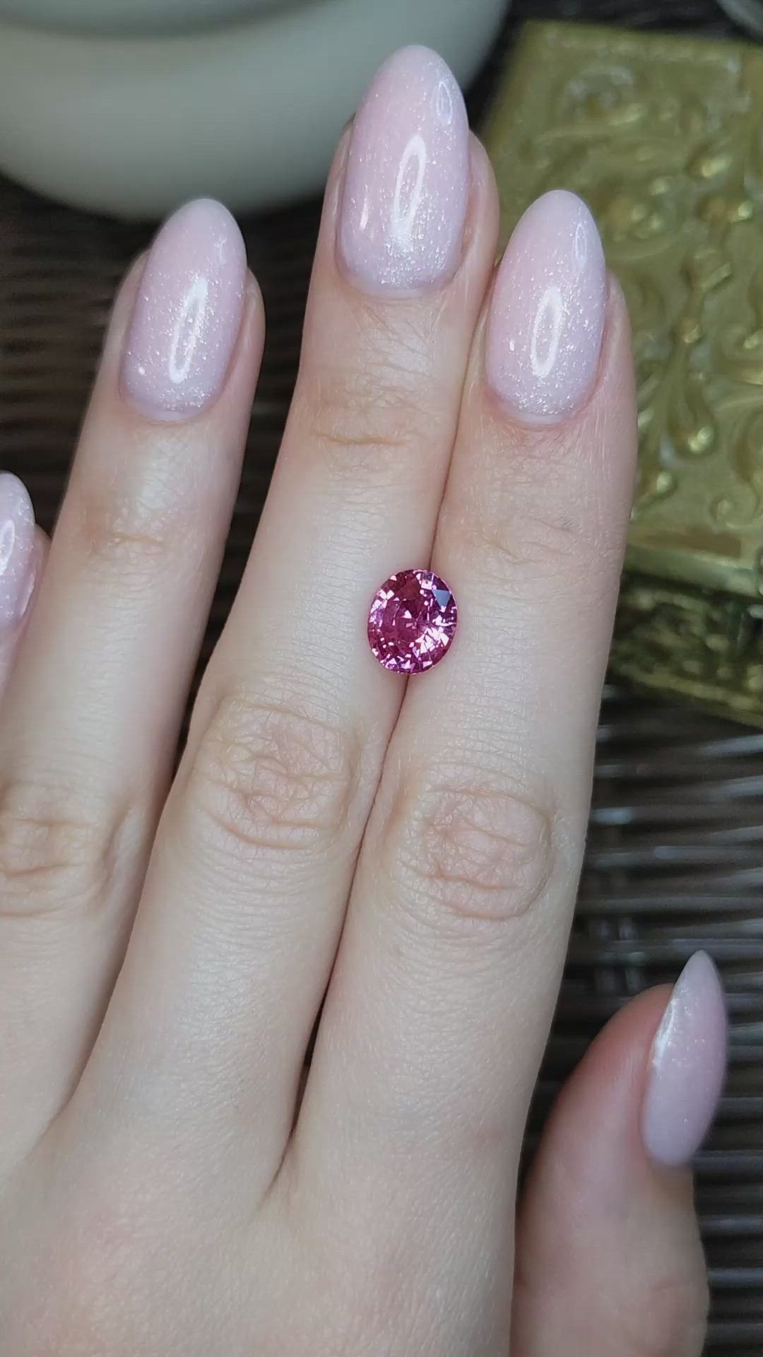 3.03 Ct. Purplish Pink Sapphire from Ceylon (Sri Lanka) Size Video