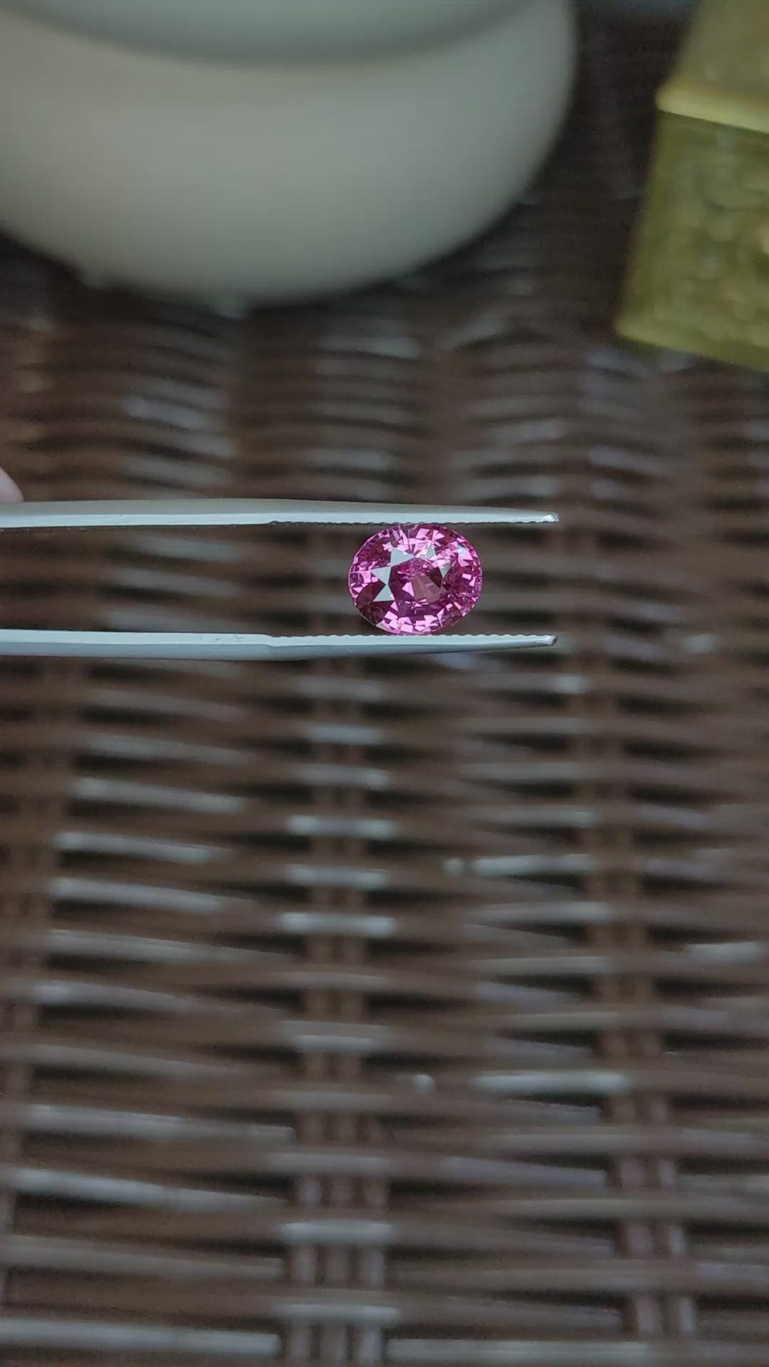 3.03 Ct. Purplish Pink Sapphire from Ceylon (Sri Lanka) Size Video