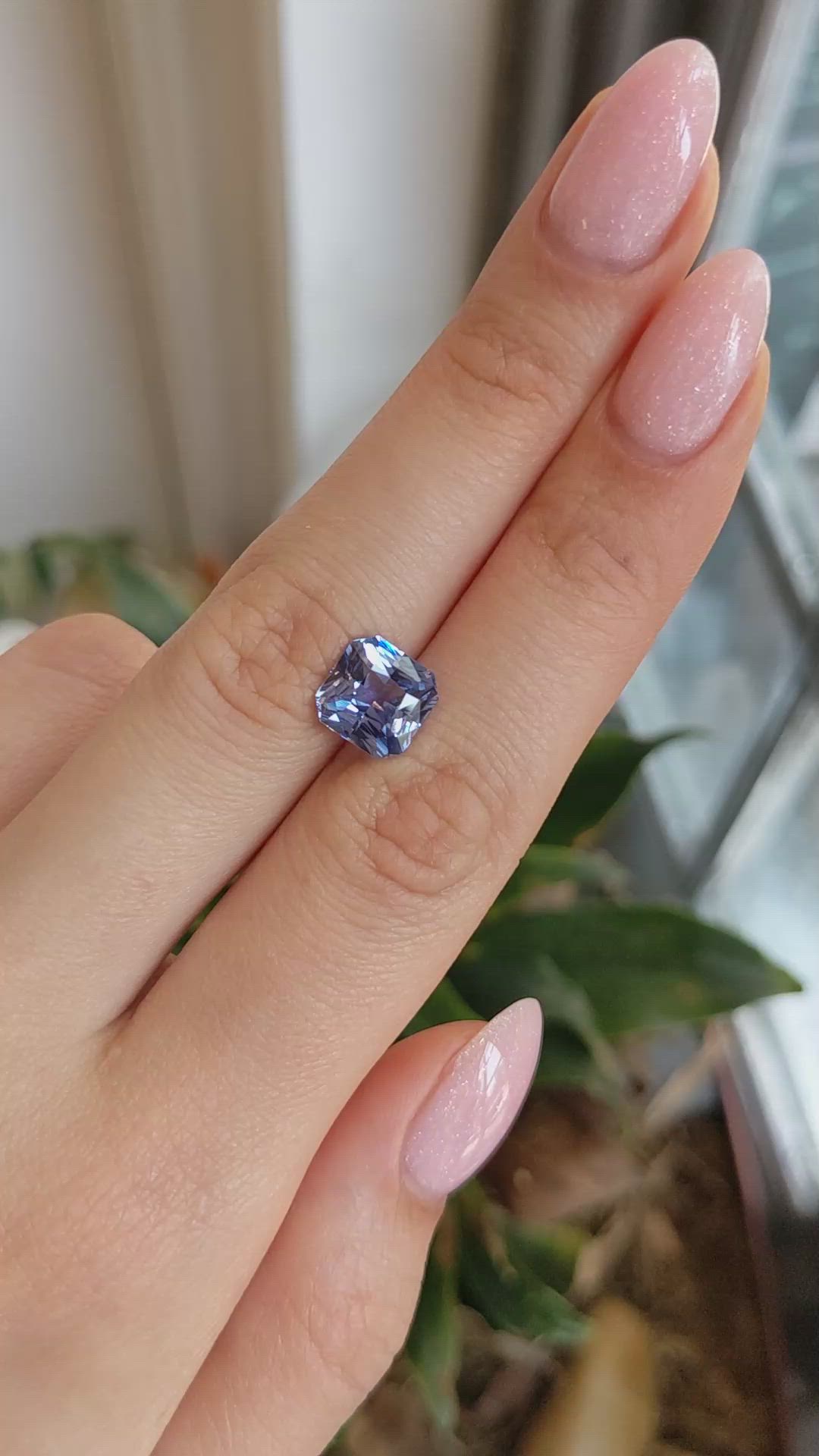 4.10 Ct. Blue Sapphire from Ceylon (Sri Lanka) Size Video