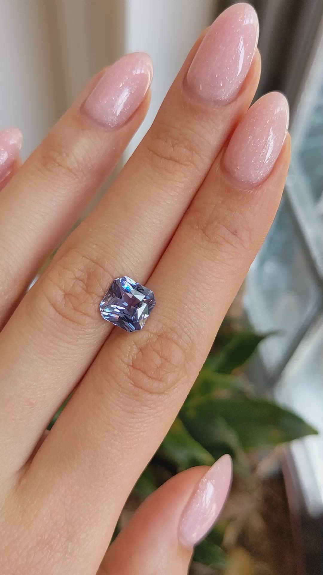 4.10 Ct. Blue Sapphire from Ceylon (Sri Lanka) Size Video