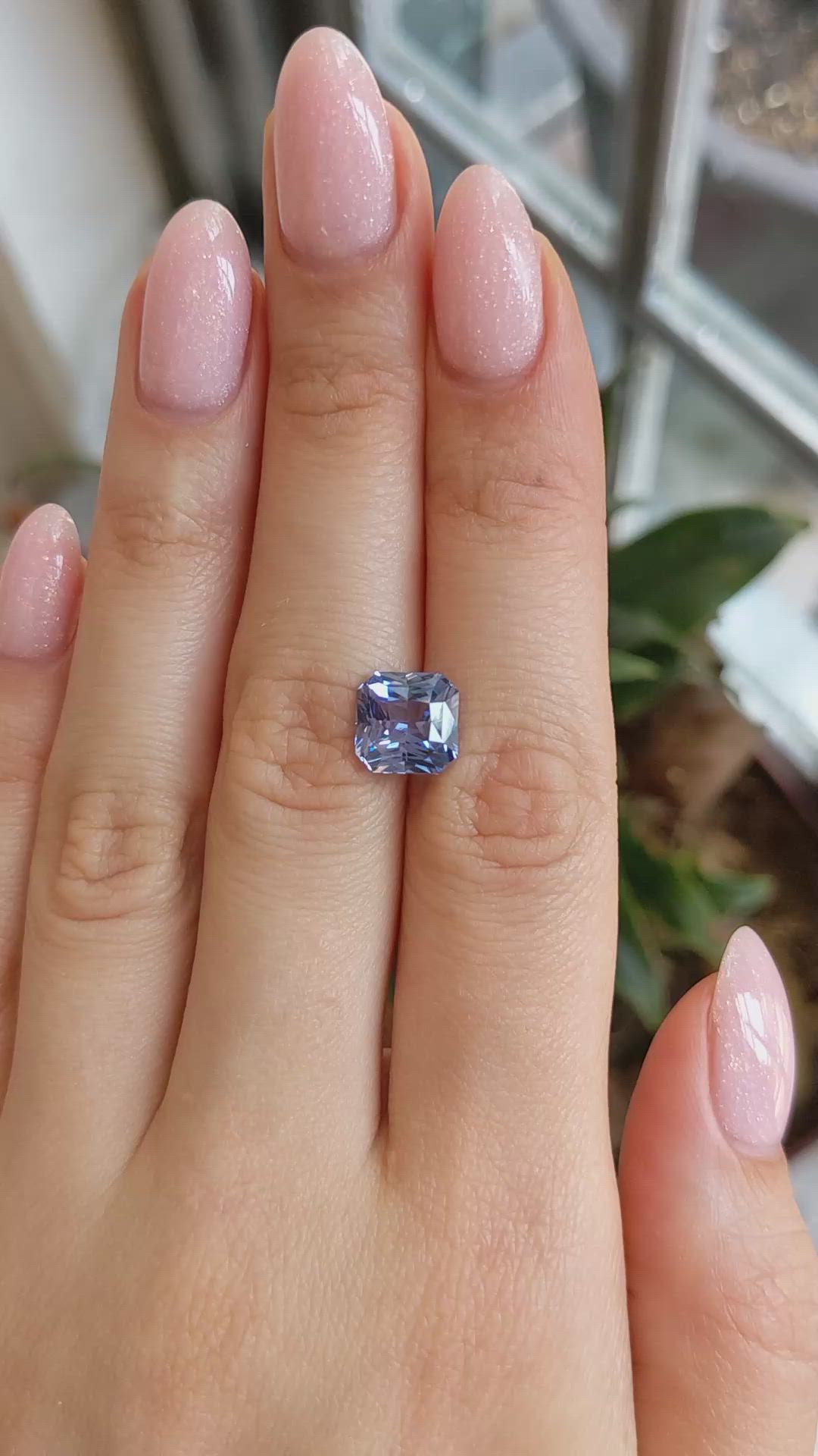 4.10 Ct. Blue Sapphire from Ceylon (Sri Lanka) Size Video