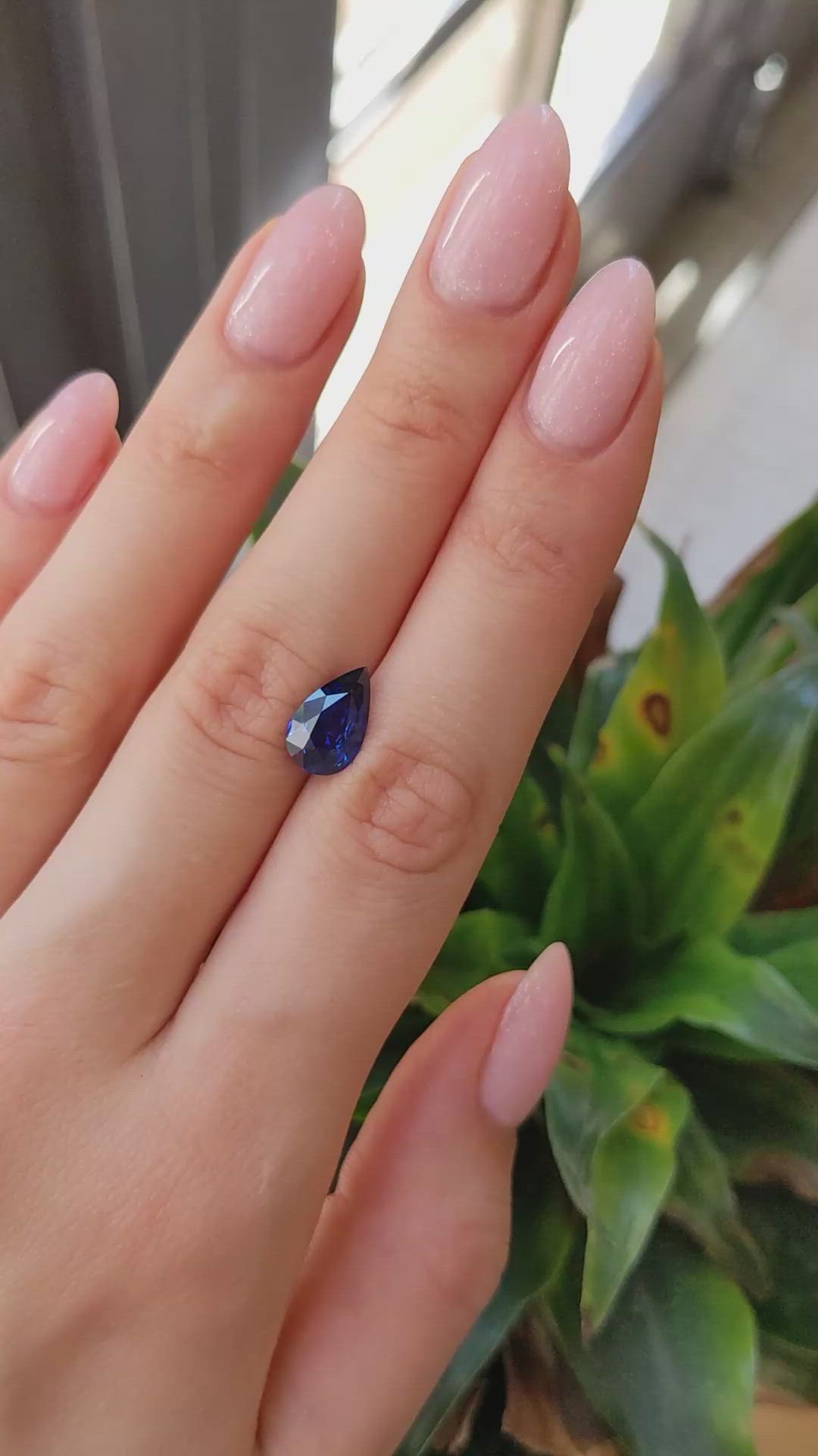 3.03 Ct. Blue Sapphire from Ceylon (Sri Lanka) Size Video