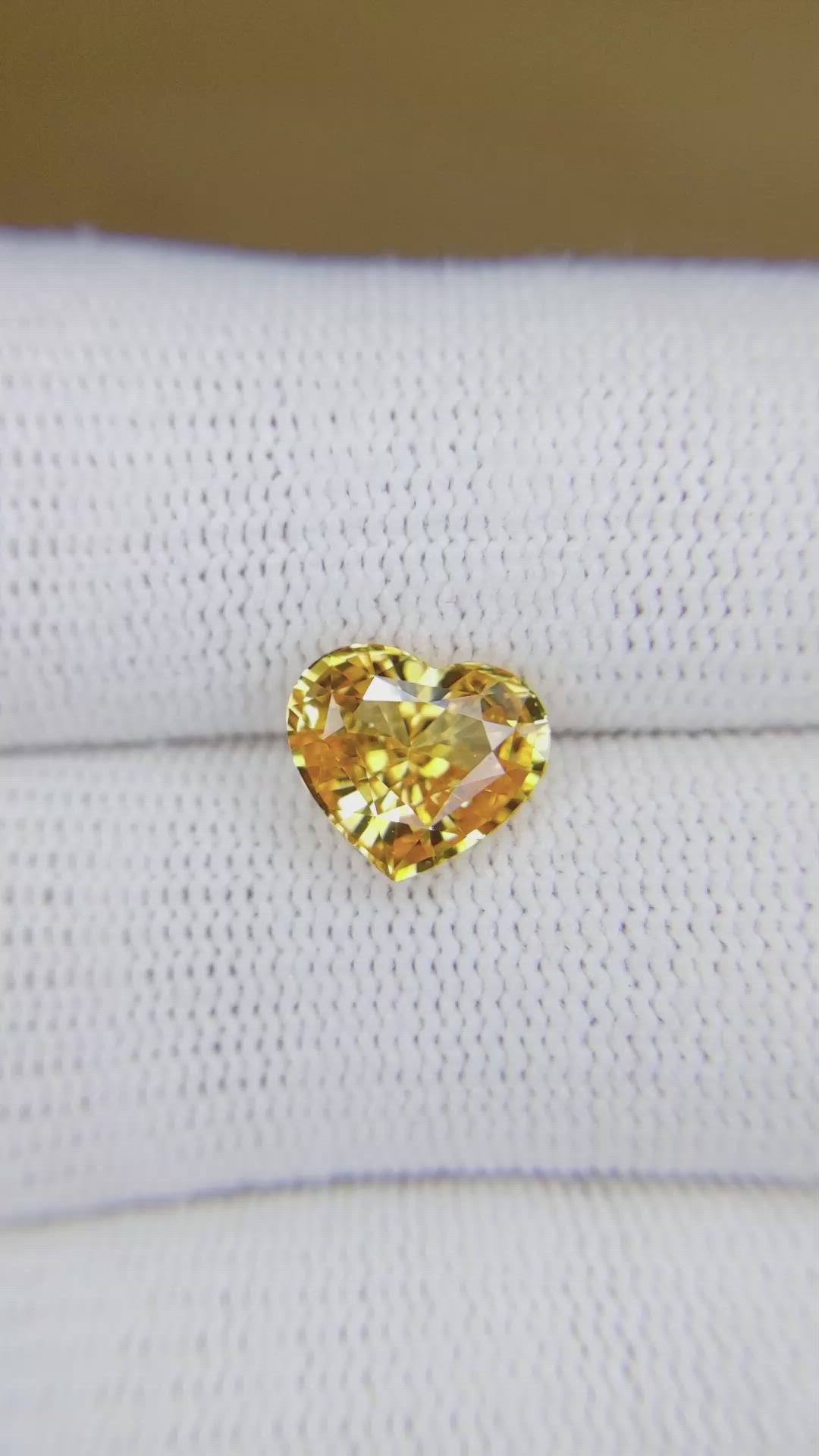 3.12 Ct. Orangish Yellow Sapphire from Ceylon (Sri Lanka) Size Video