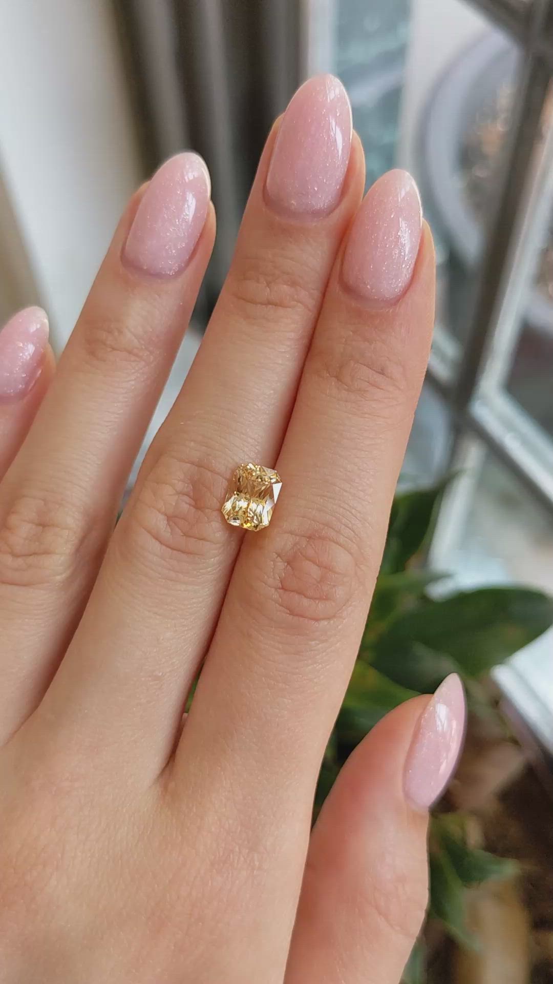 2.99 Ct. Peach Sapphire from Ceylon (Sri Lanka) Size Video