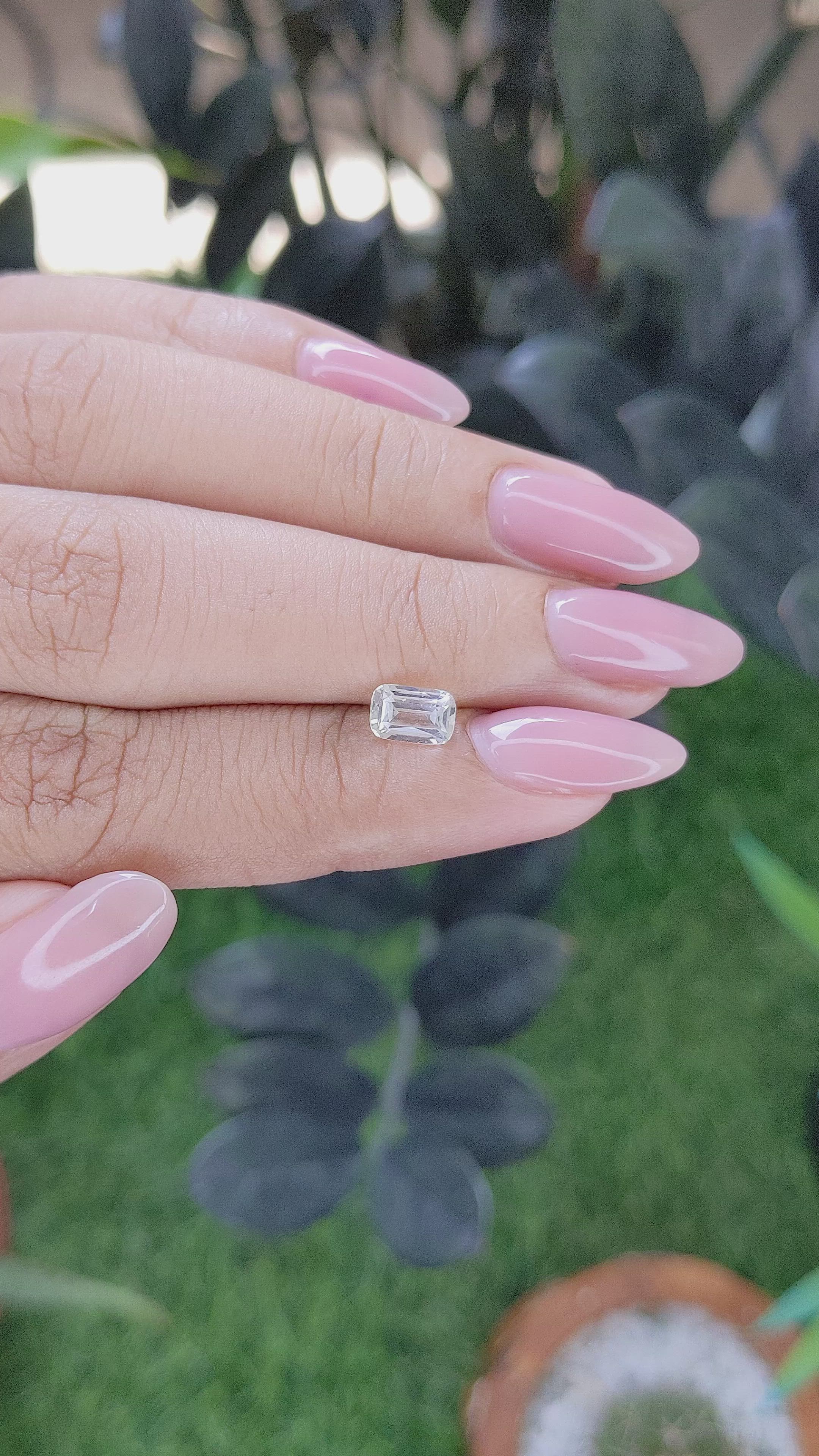 0.99 Ct. White Sapphire from Ceylon (Sri Lanka) Size Video