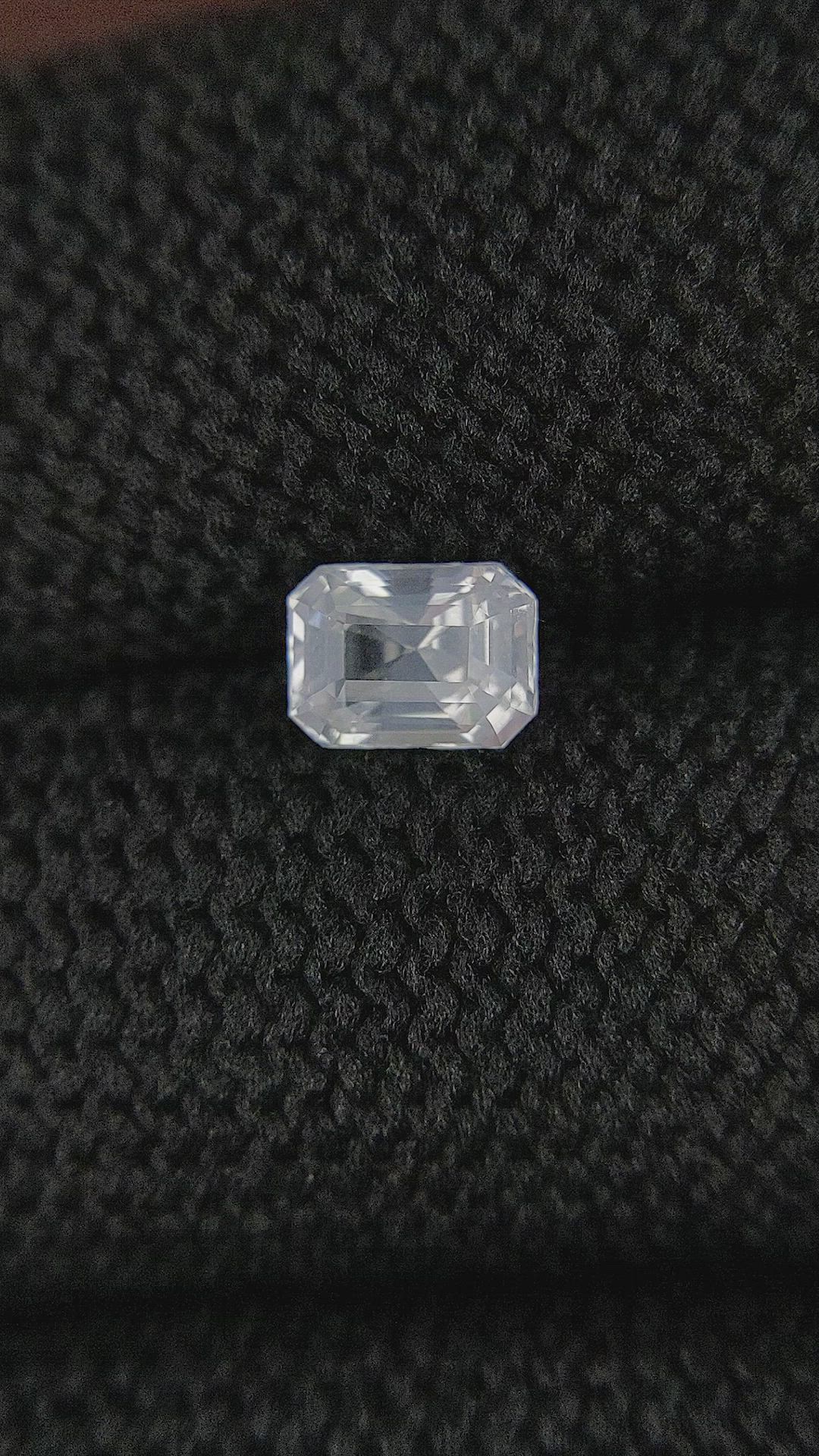1.00 Ct. White Sapphire from Ceylon (Sri Lanka) Size Video