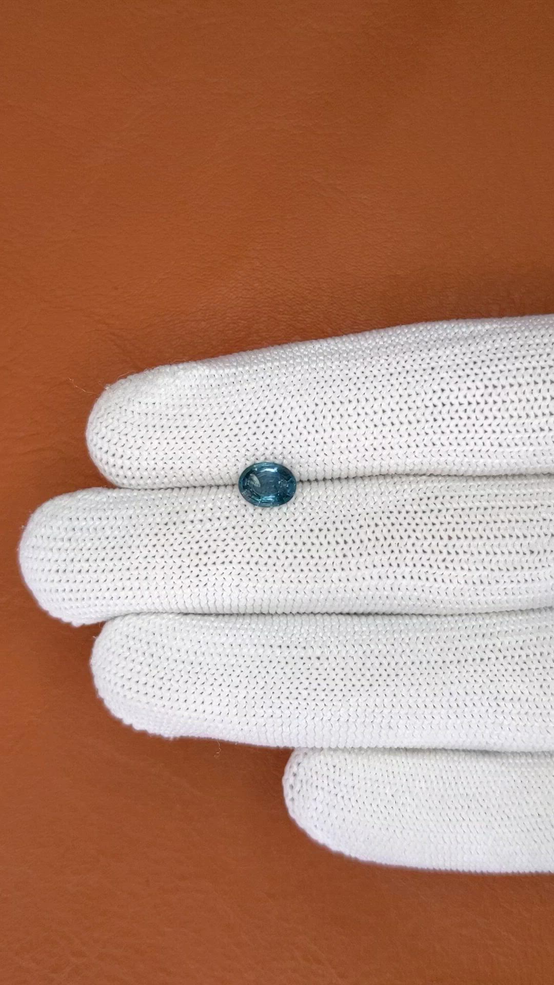 1.05 Ct. Greenish Blue Sapphire from Ceylon (Sri Lanka) Size Video