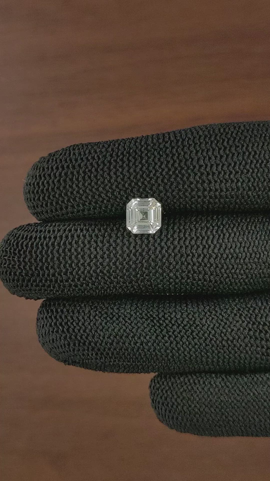 2.54 Ct. White Sapphire from Ceylon (Sri Lanka) Size Video