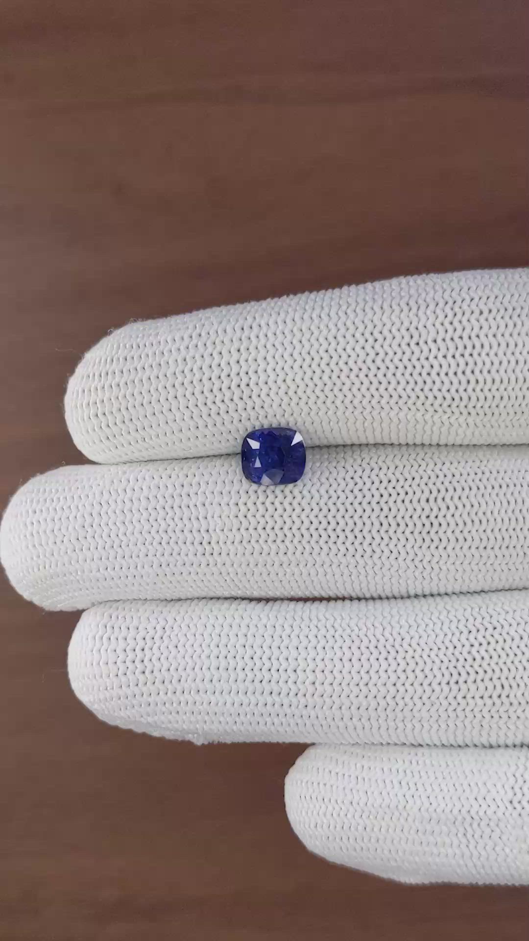 2.25 Ct. Blue Sapphire from Ceylon (Sri Lanka) Size Video