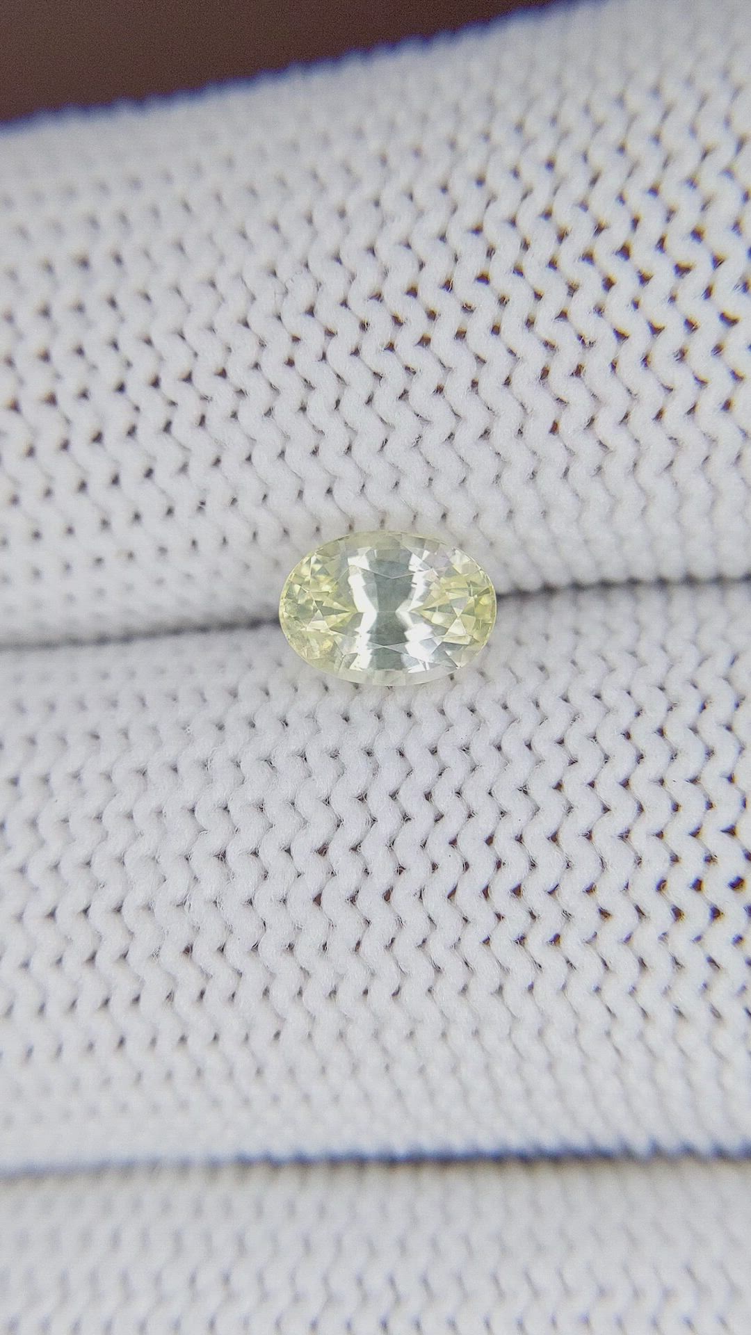 1.12 Ct. Yellow Sapphire from Ceylon (Sri Lanka) Size Video