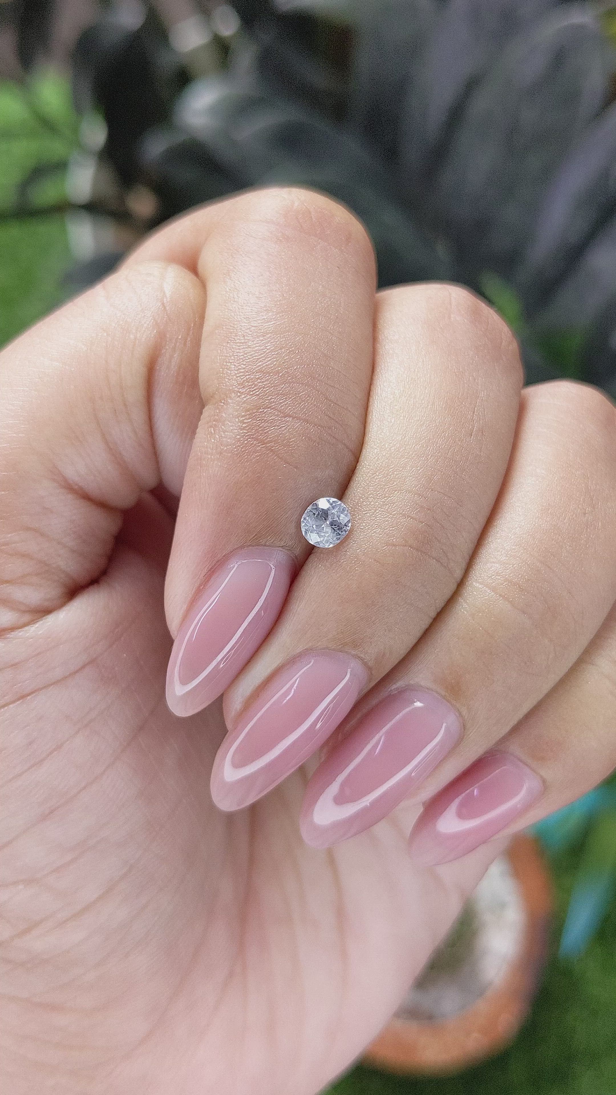 0.37 Ct. White Sapphire from Ceylon (Sri Lanka) Size Video