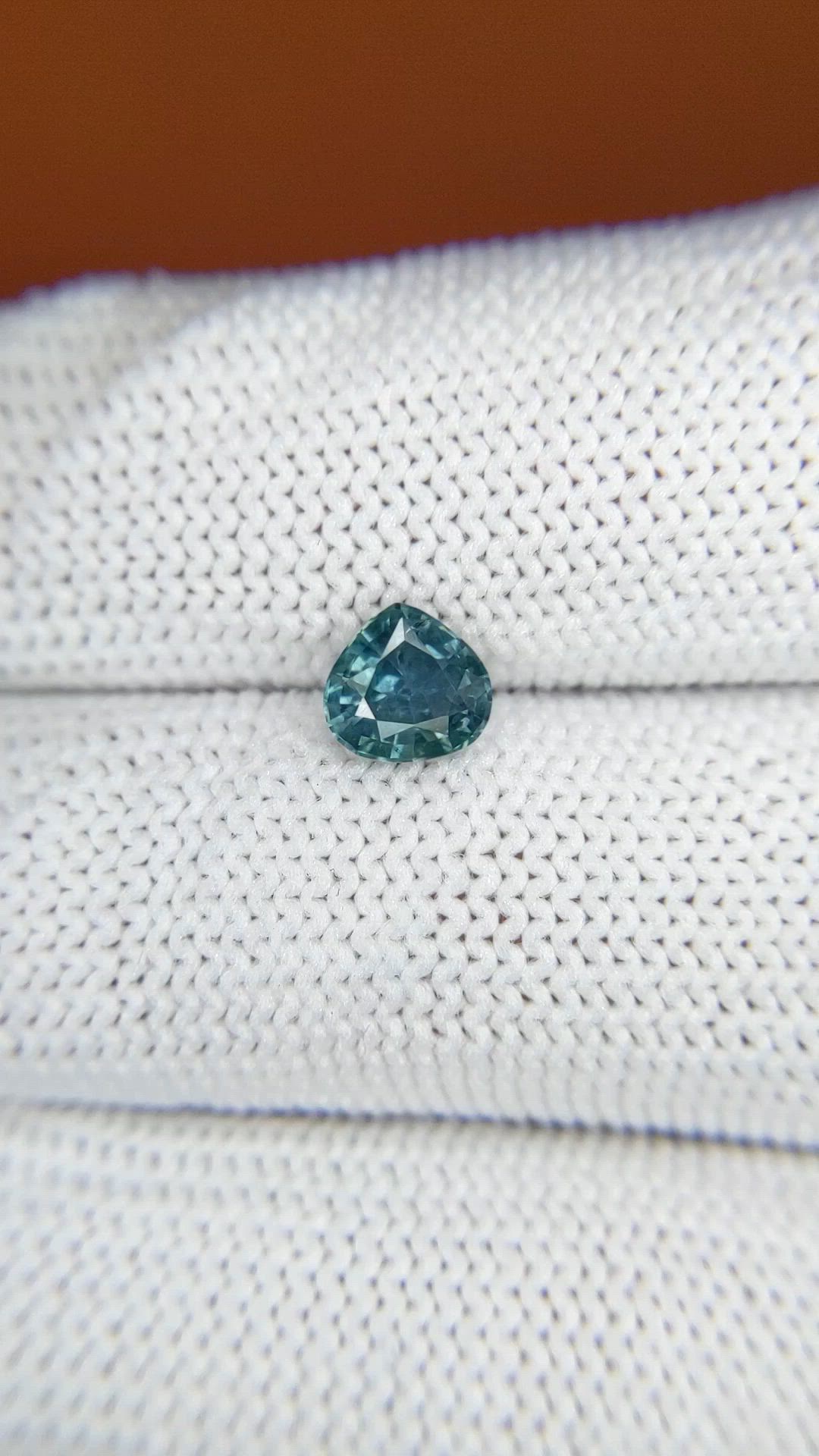 0.89 Ct. Bluish Green Sapphire from Ceylon (Sri Lanka) Size Video