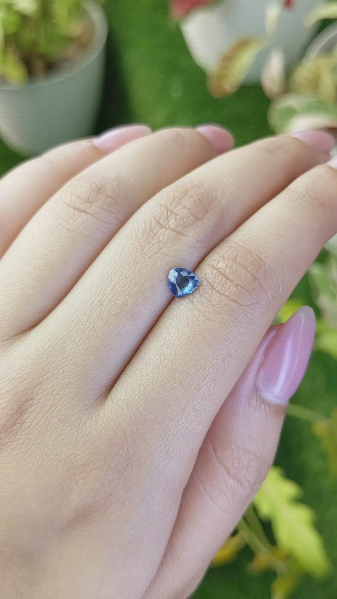 0.69 Ct. Blue Sapphire from Ceylon (Sri Lanka) Size Video