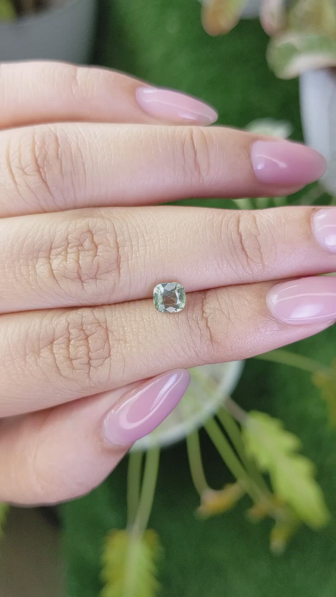 0.85 Ct. Yellowish Green Sapphire from Ceylon (Sri Lanka) Size Video
