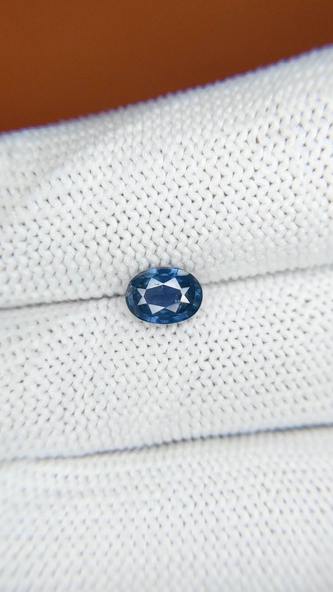 0.87 Ct. Blue Sapphire from Ceylon (Sri Lanka) Size Video