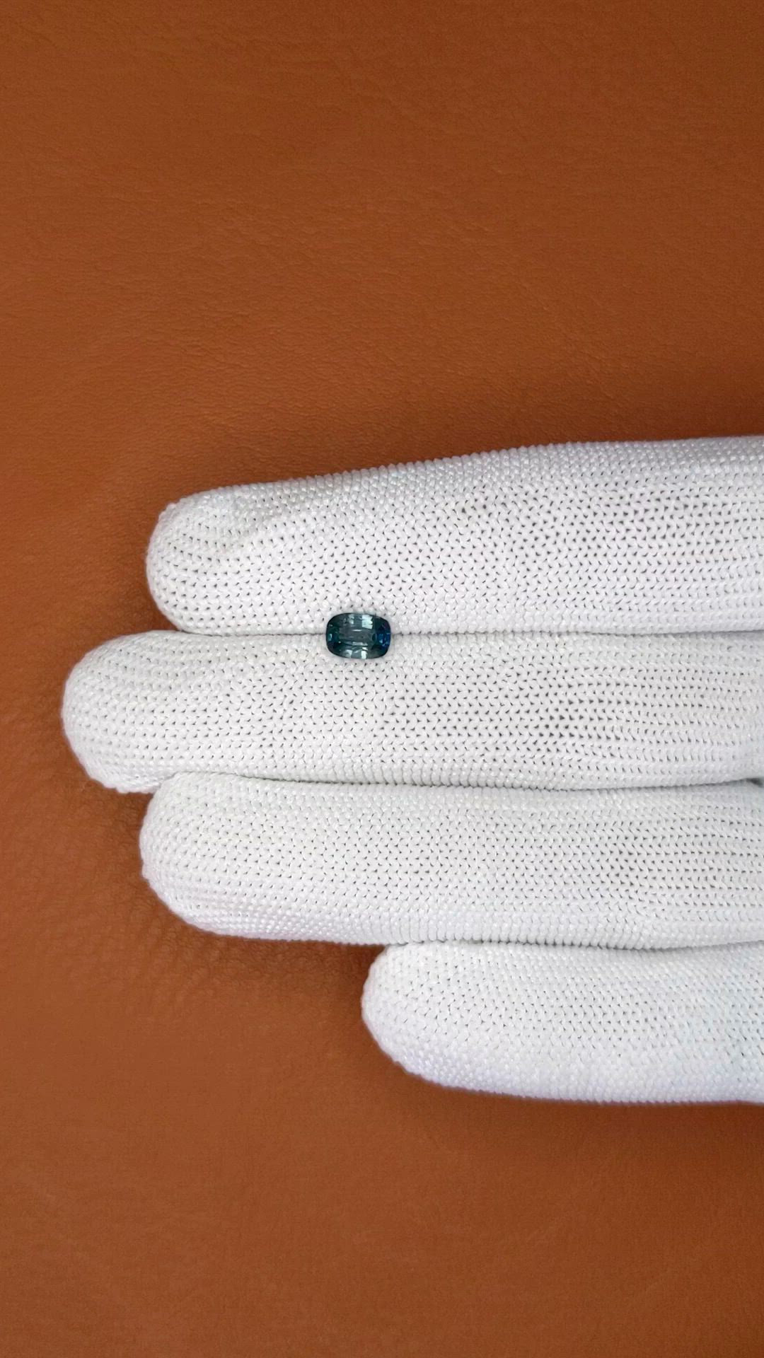 0.84 Ct. Greenish Blue Sapphire from Ceylon (Sri Lanka) Size Video