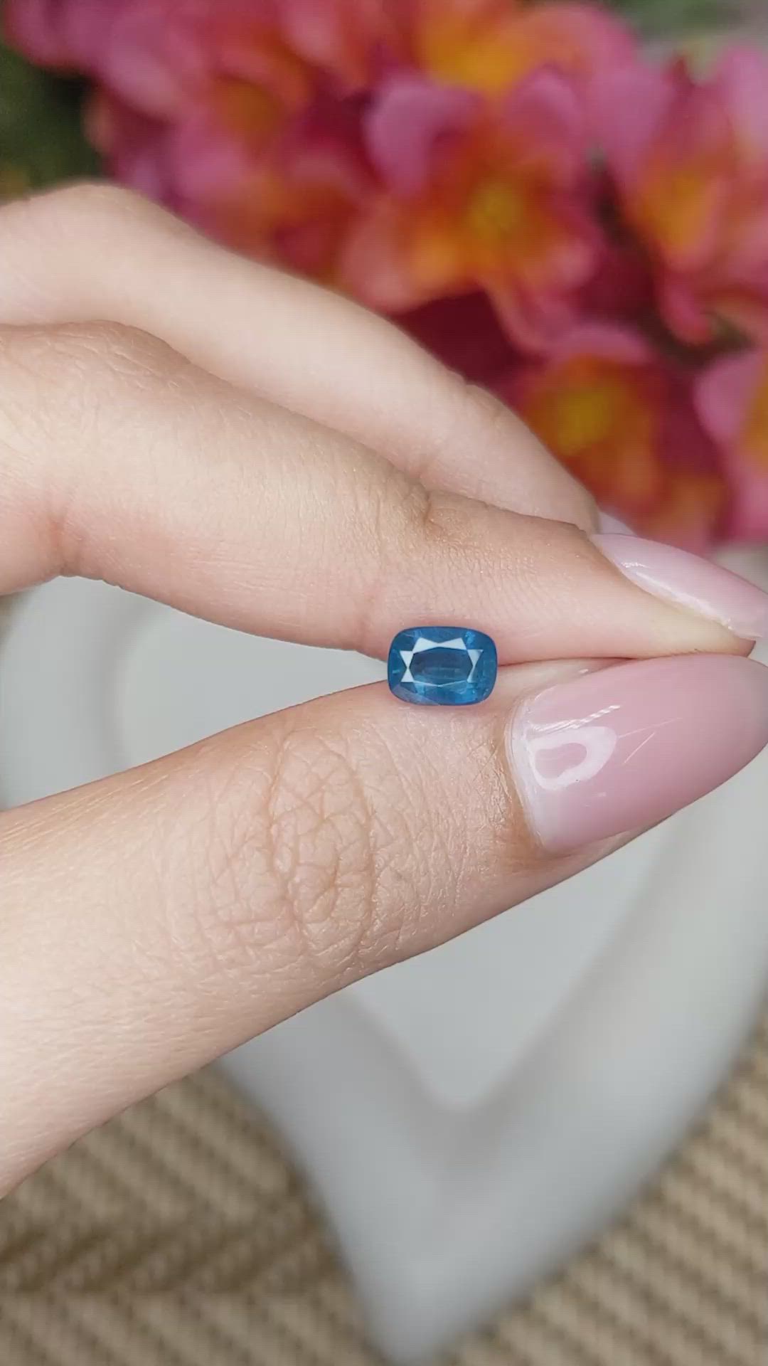 1.21 Ct. Greenish Blue Sapphire from Ceylon (Sri Lanka) Size Video