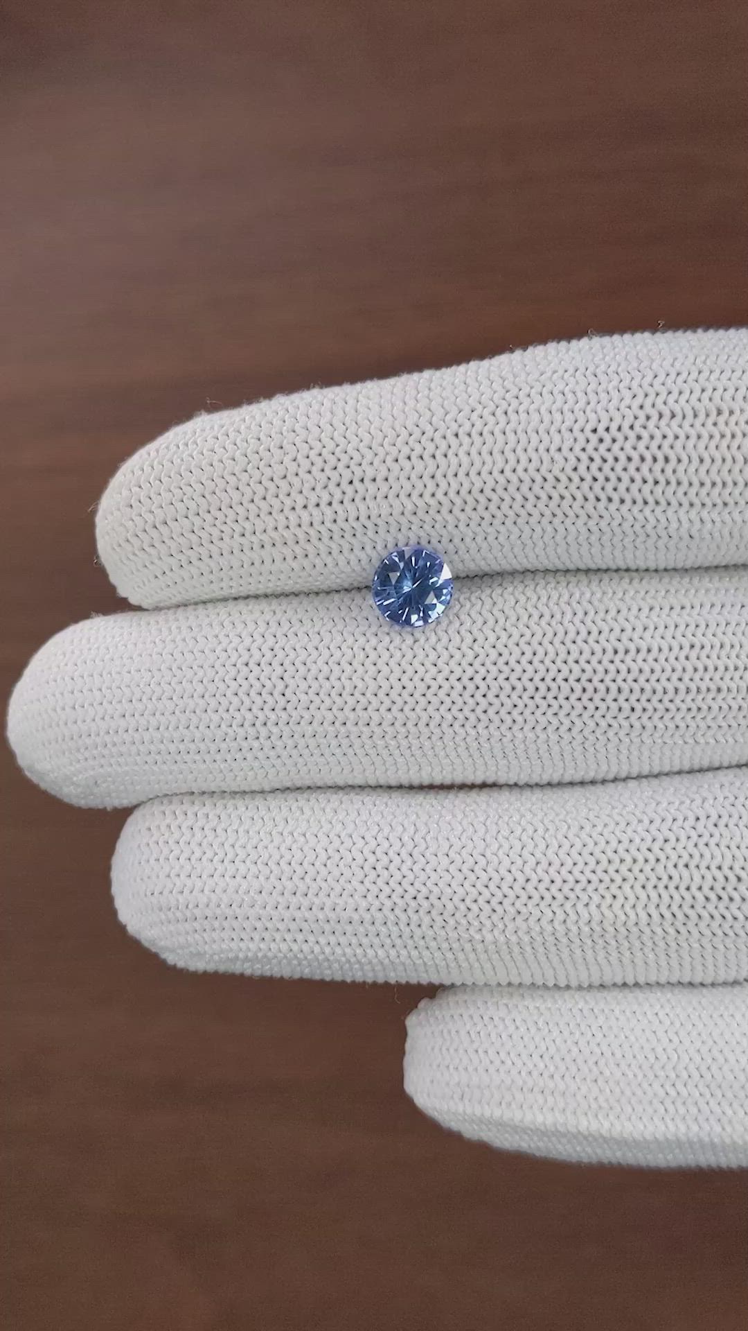 1.47 Ct. Blue Sapphire from Ceylon (Sri Lanka) Size Video