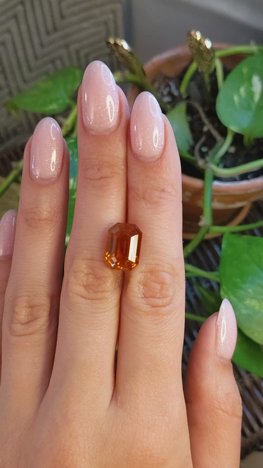 11.41 Ct. Orange Sapphire from Ceylon (Sri Lanka) Size Video
