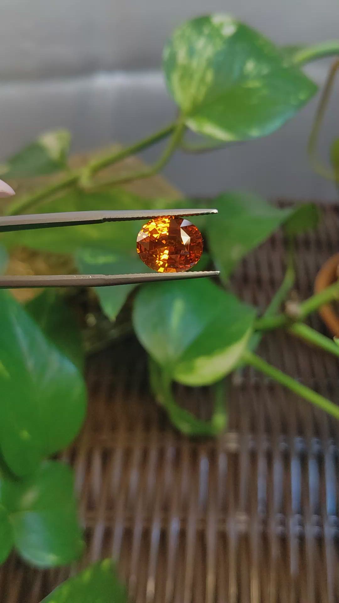 6.07 Ct. Orange Sapphire from Ceylon (Sri Lanka) Size Video