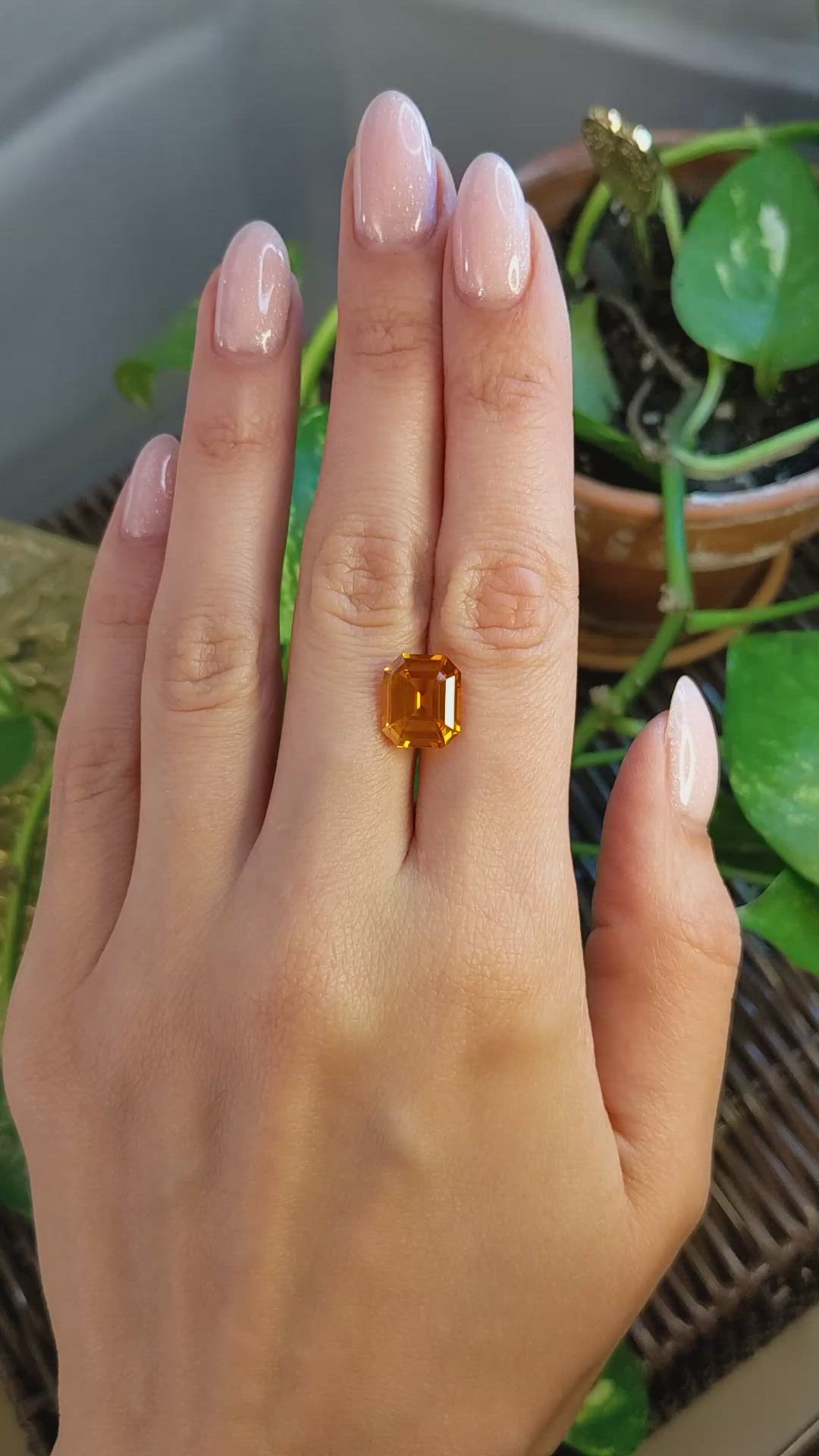 6.06 Ct. Orange Sapphire from Ceylon (Sri Lanka) Size Video