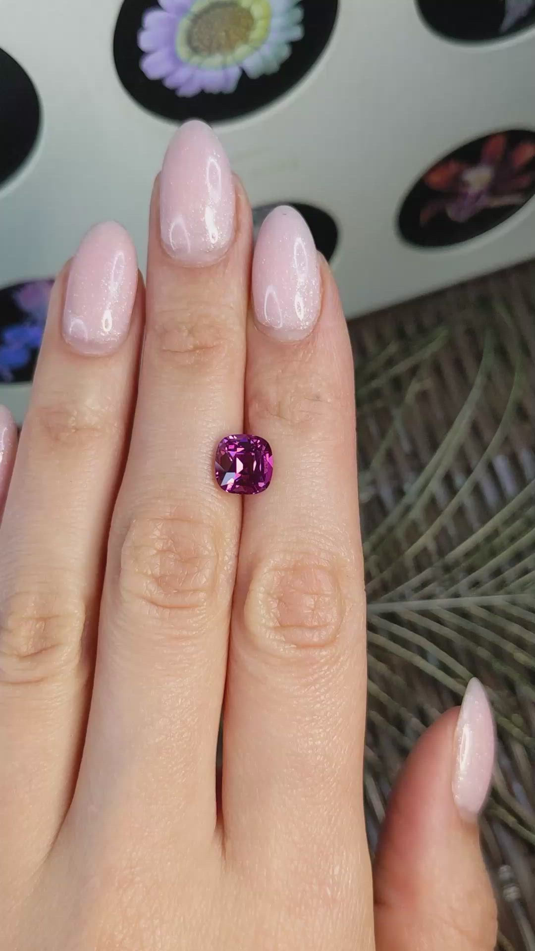 3.22 Ct. Purplish Pink Sapphire from Ceylon (Sri Lanka) Size Video