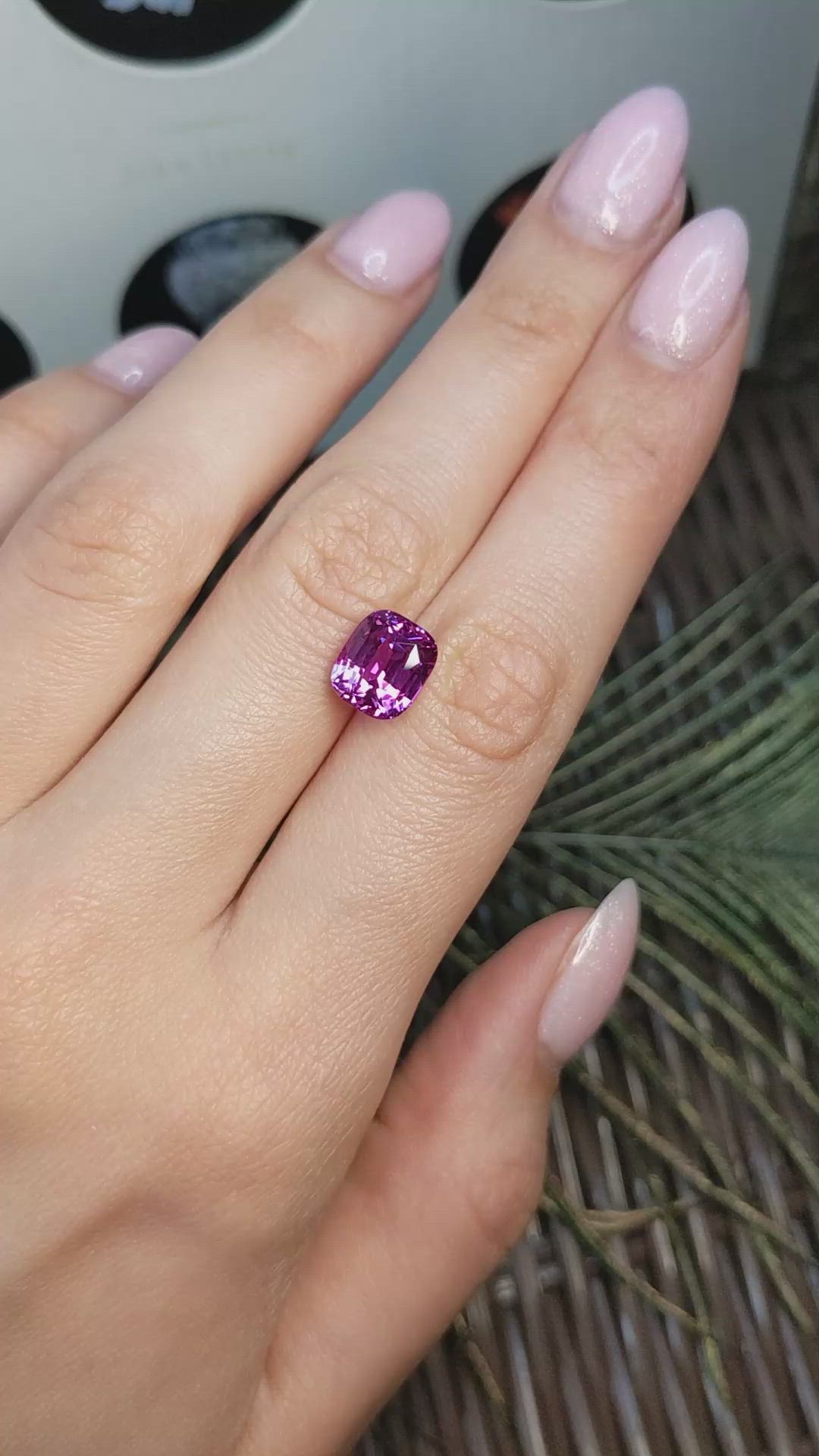 5.13 Ct. Pink Sapphire from Ceylon (Sri Lanka) Size Video