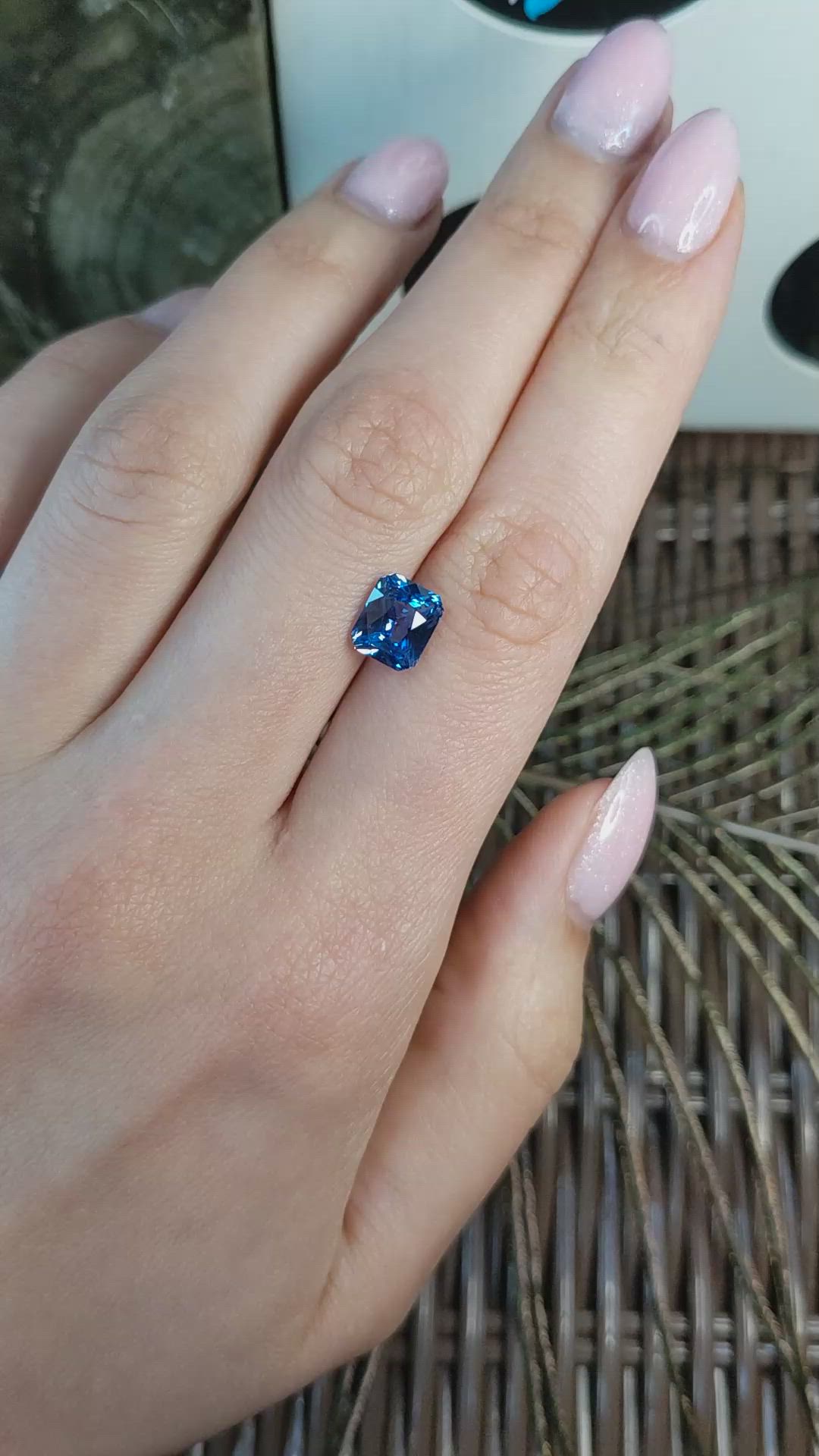 3.01 Ct. Blue Sapphire from Ceylon (Sri Lanka) Size Video