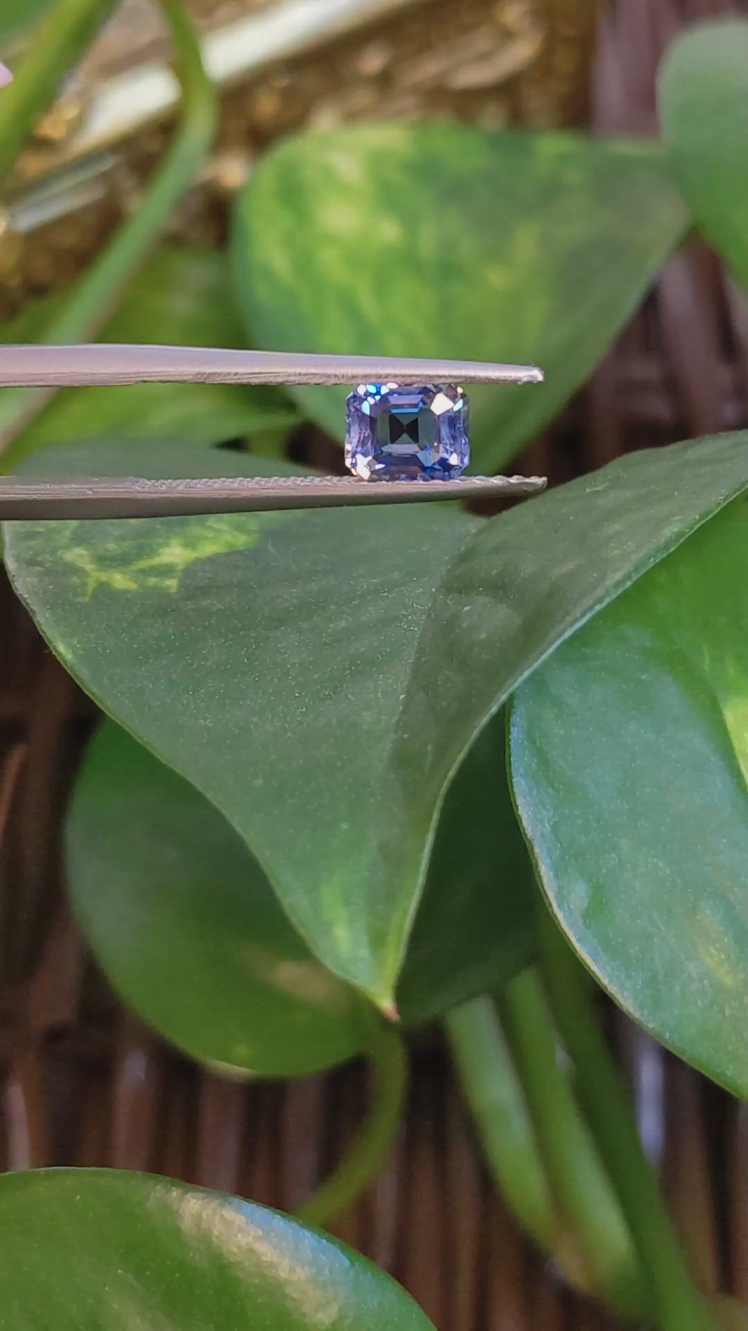 1.06 Ct. Bi Color / Parti Sapphire from Ceylon (Sri Lanka) Size Video